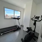Hermoso Apartamento A 150 Metros De La Rambla