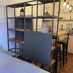 Comodo monoambiente bien ubicado en Cordon