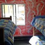 Tazu Hostel (Adults Only)