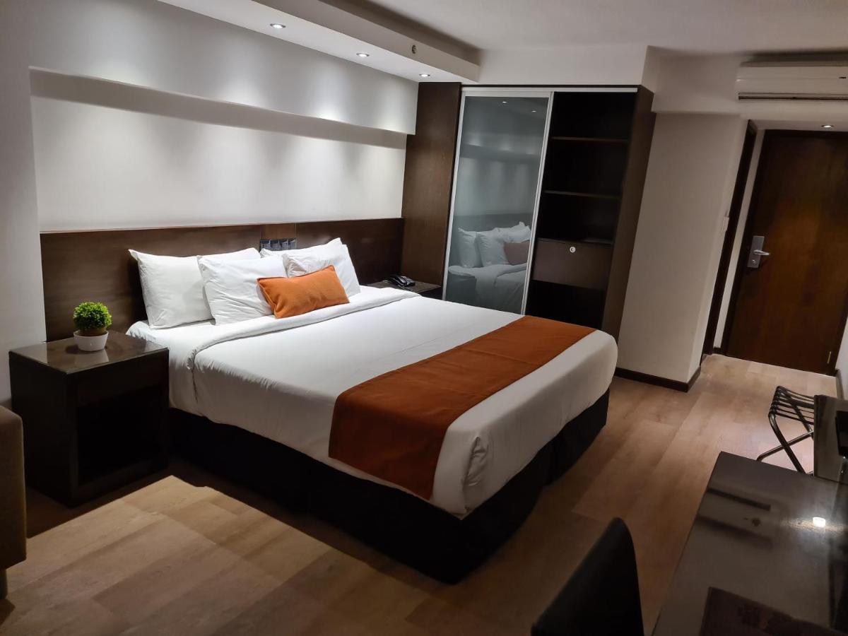Crystal Tower Hotel 4*
