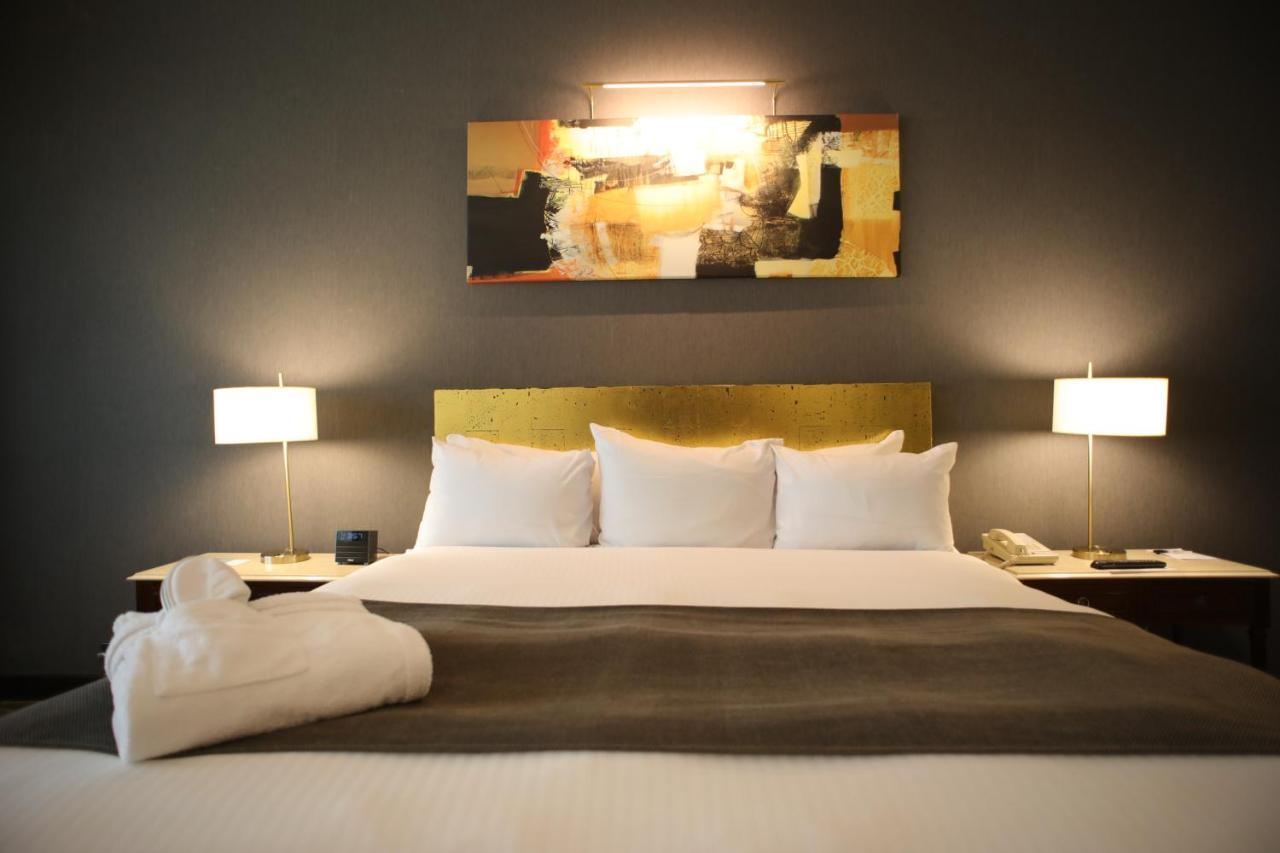 Hotel Radisson Victoria Plaza
