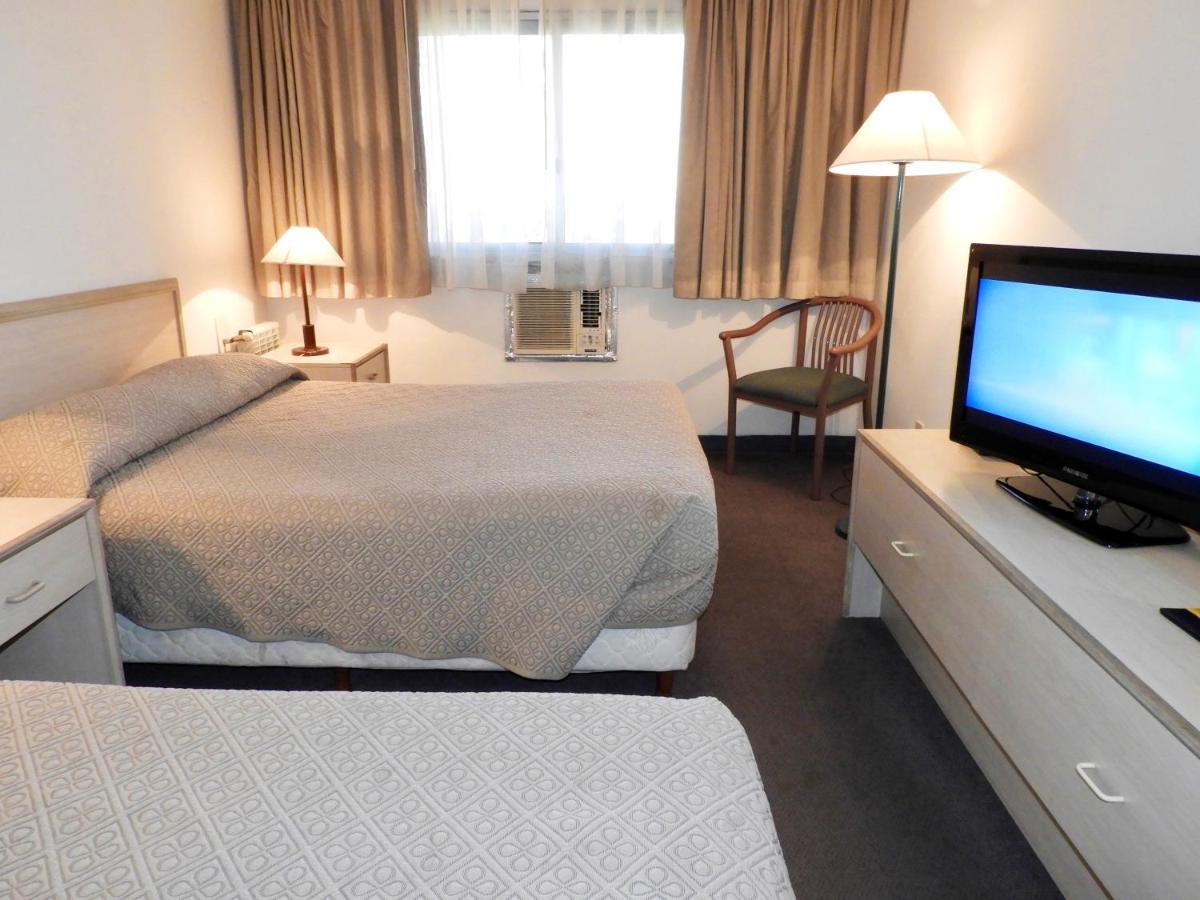 Hotel Tres Cruces 3*
