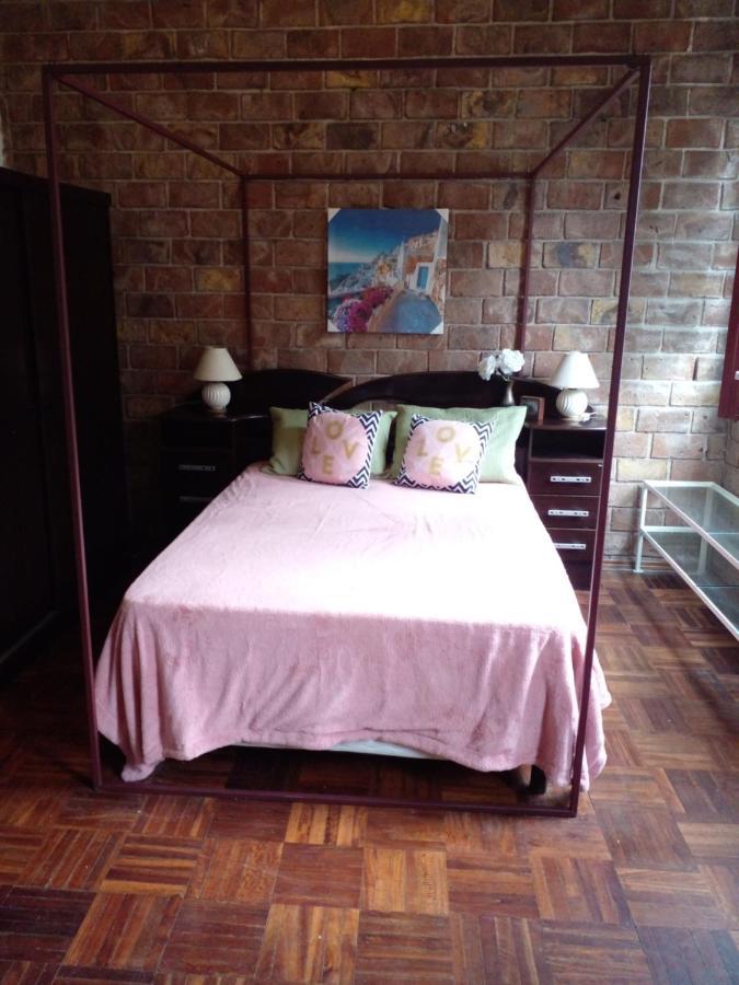 Pensión Sarandí Lofts *