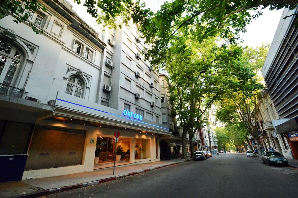 Hotel Oxford 3*