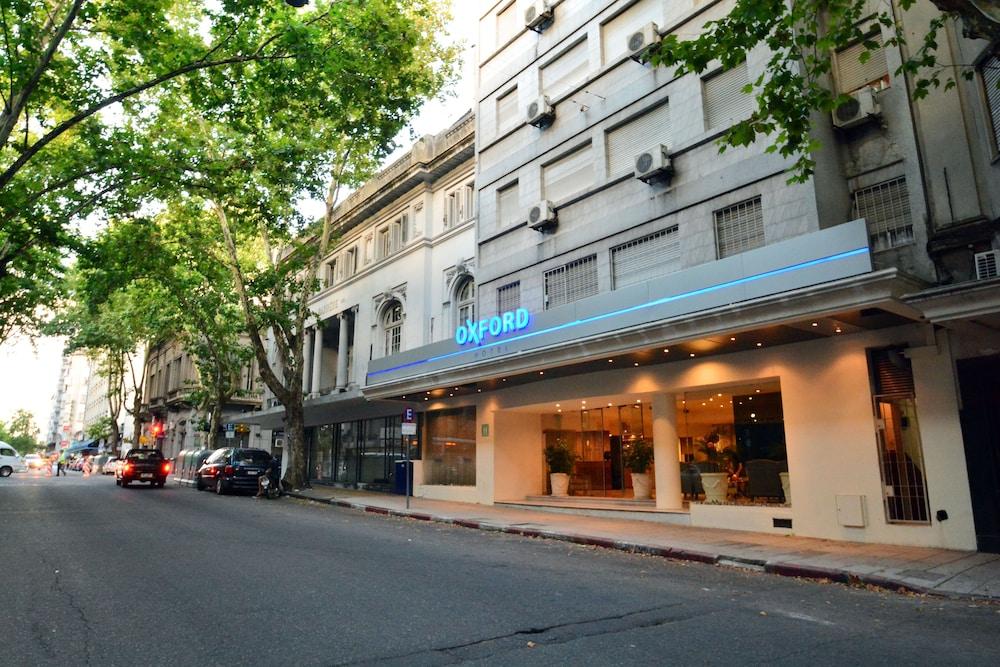 Oxford Hotel 3*