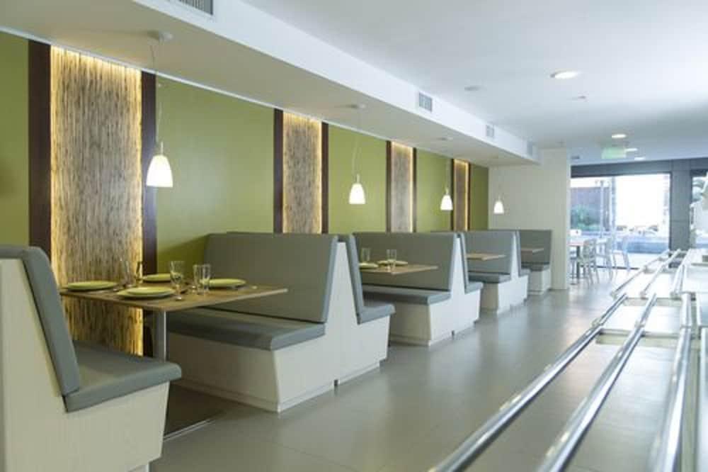 Mercosur Universitas 4*