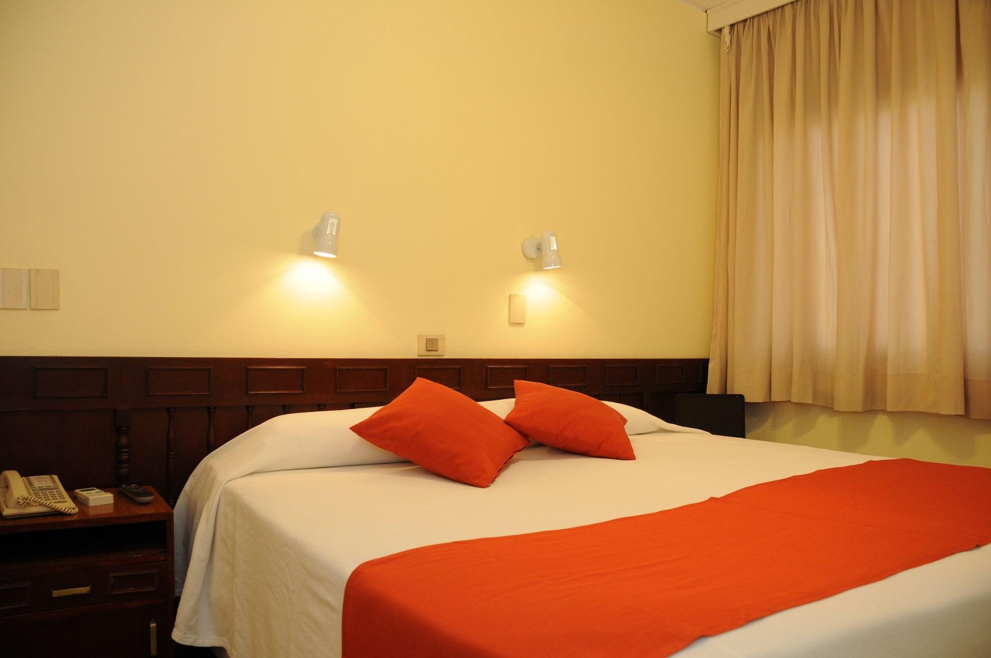 California Hotel Montevideo