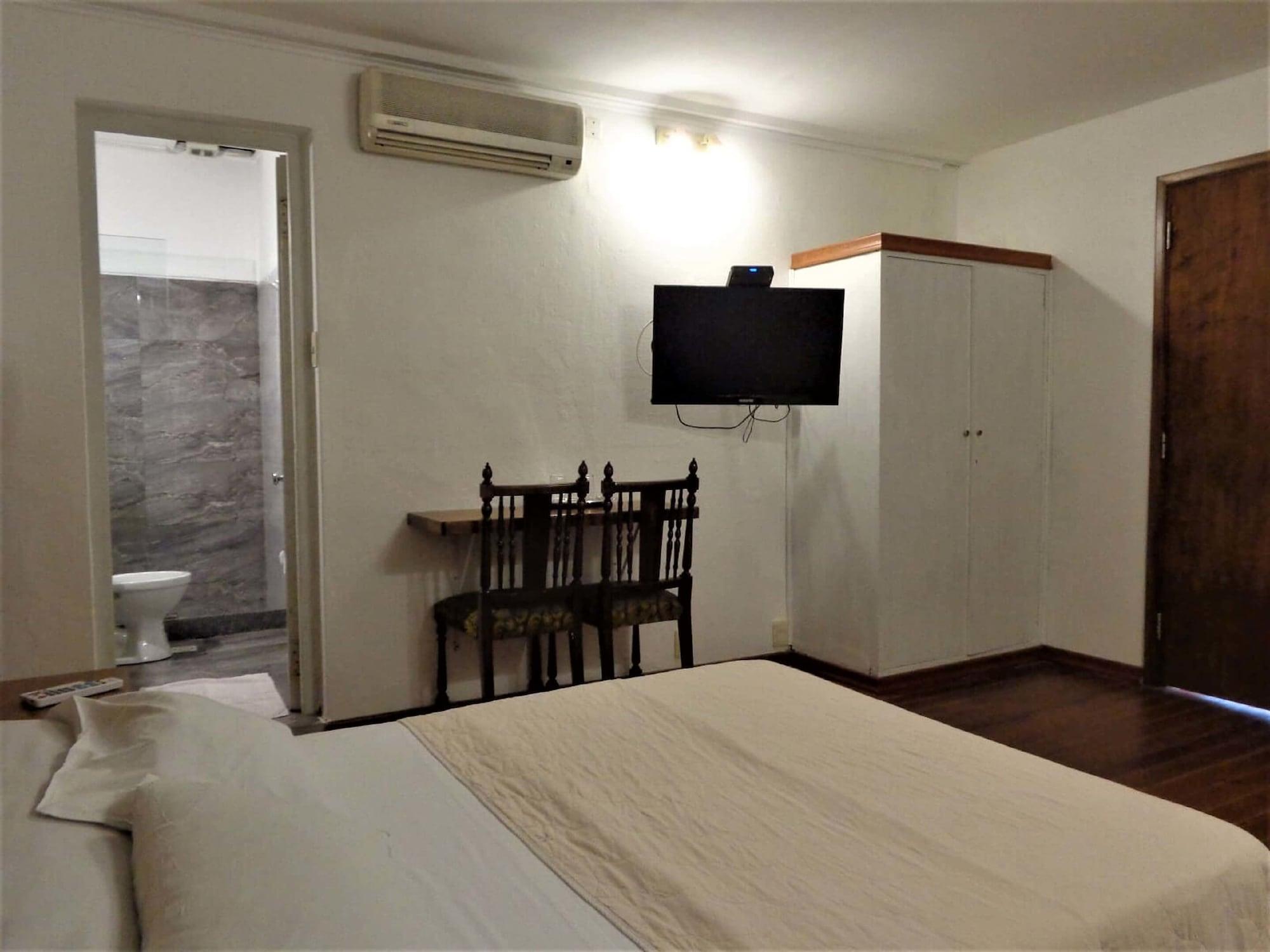 Casablanca 2* Montevideo