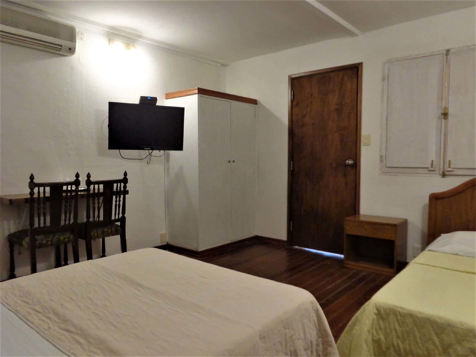 Casablanca 2* Montevideo