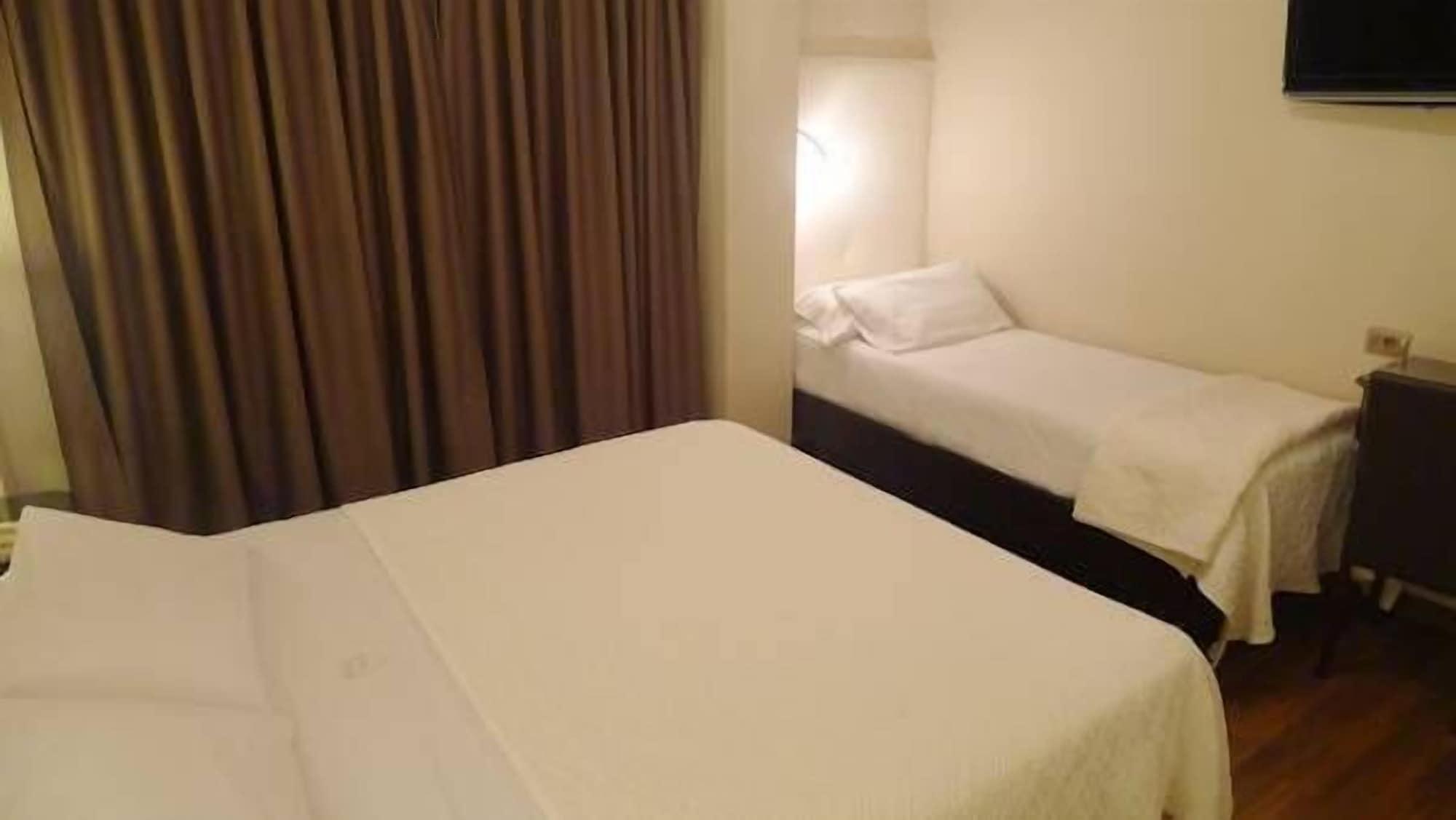Hotel Alvear 3*