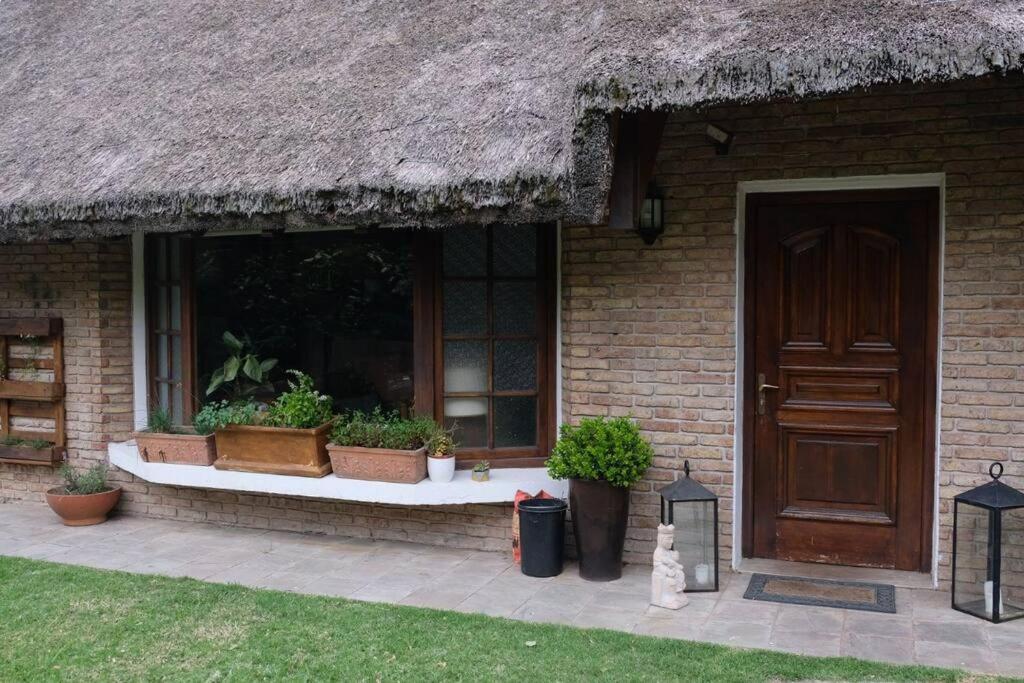 Divina Casa En Carrasco Con Piscina Holiday home *