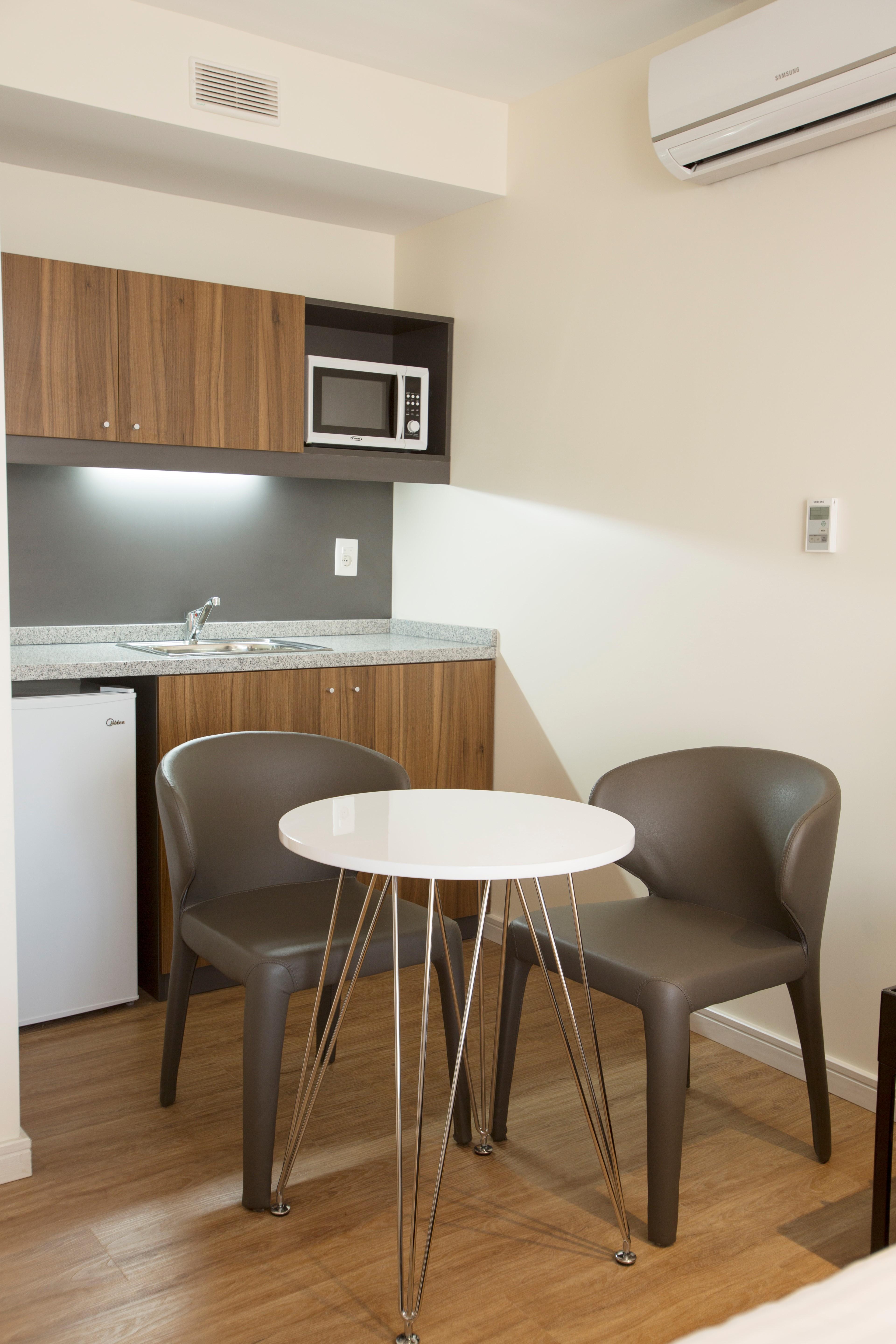 Hotel Regency Way
