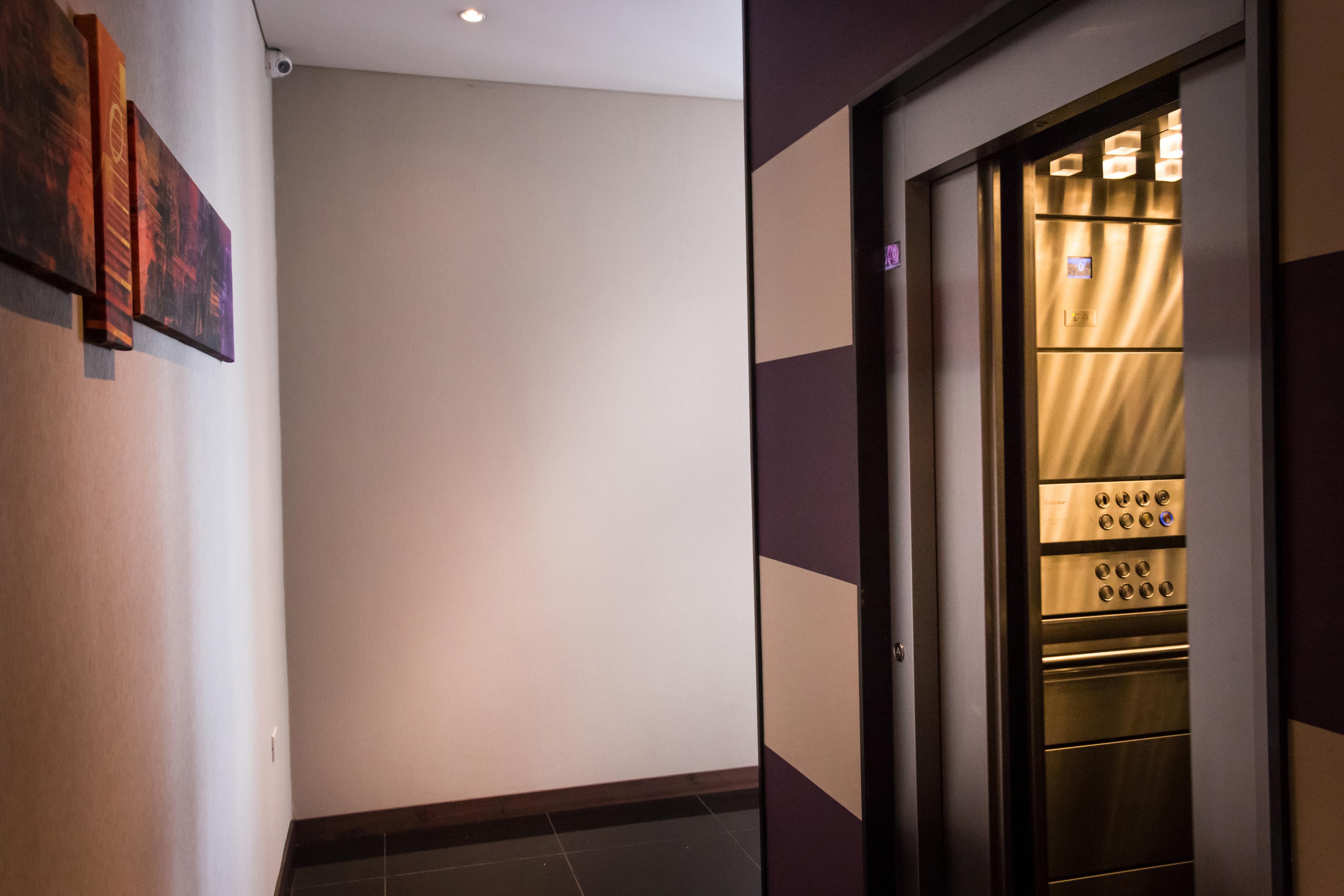 Hotel Axsur Design 4*