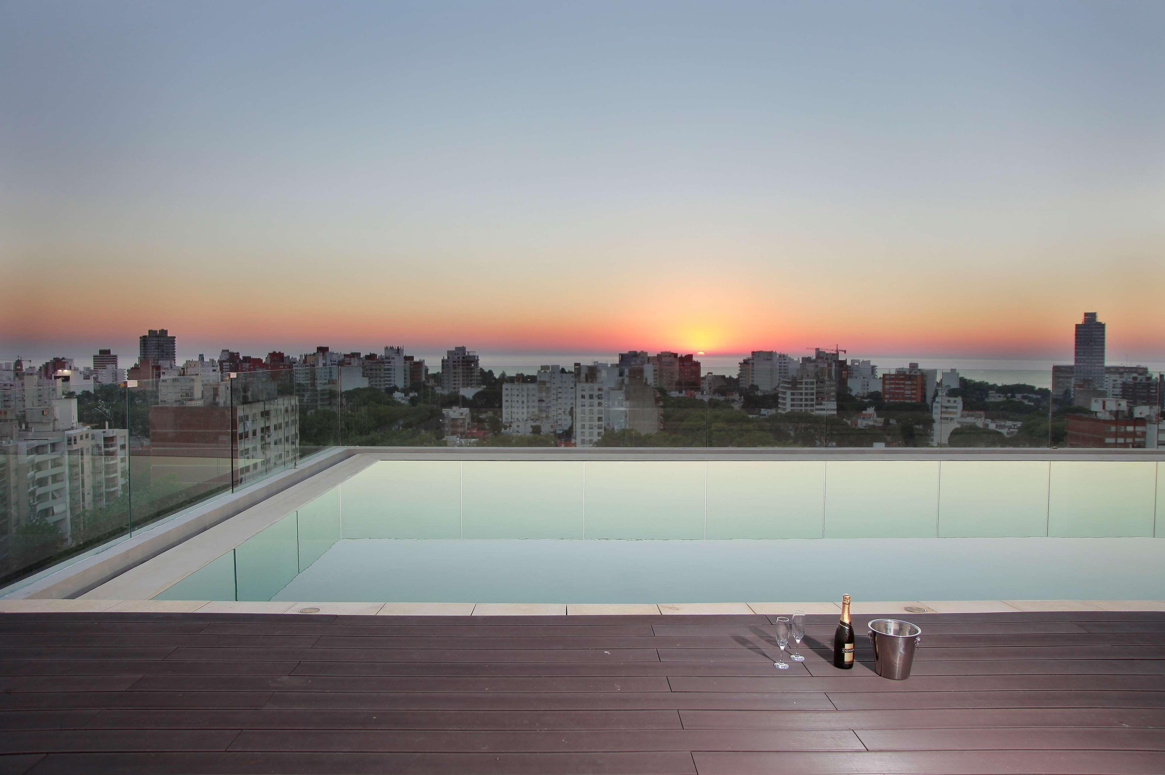 Hotel Dazzler By Wyndham 4*