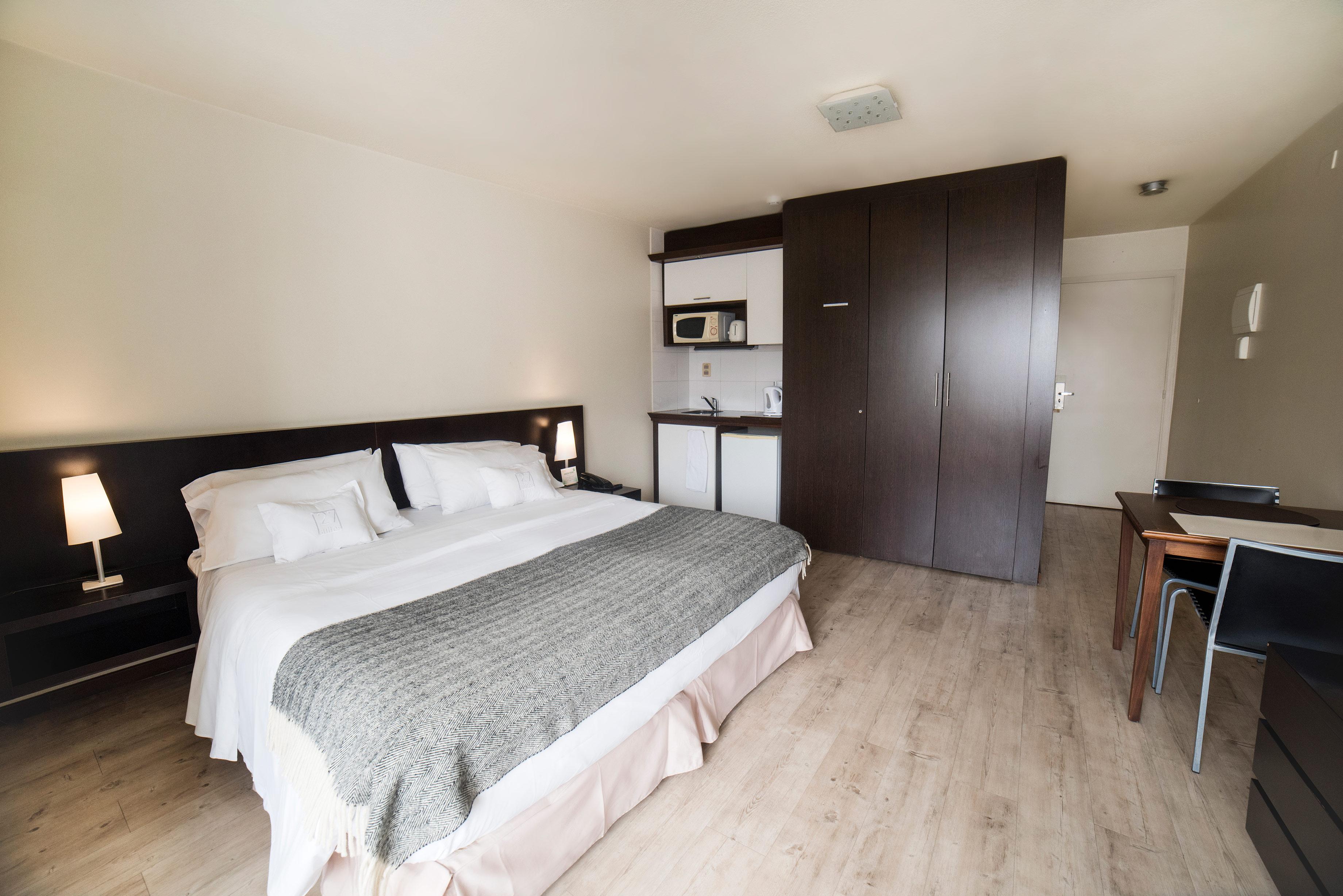 27 Hotel 3*