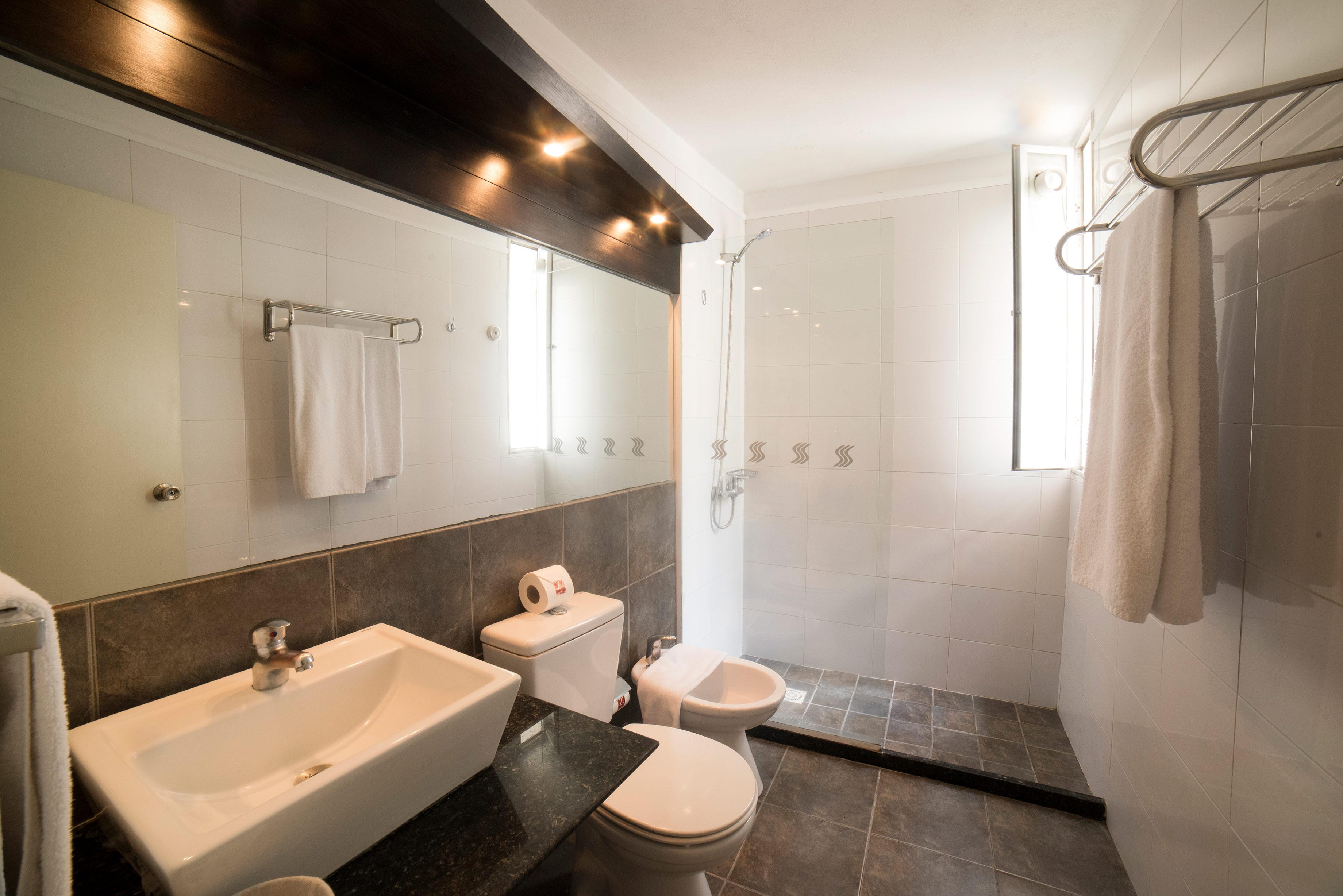 Hotel 27