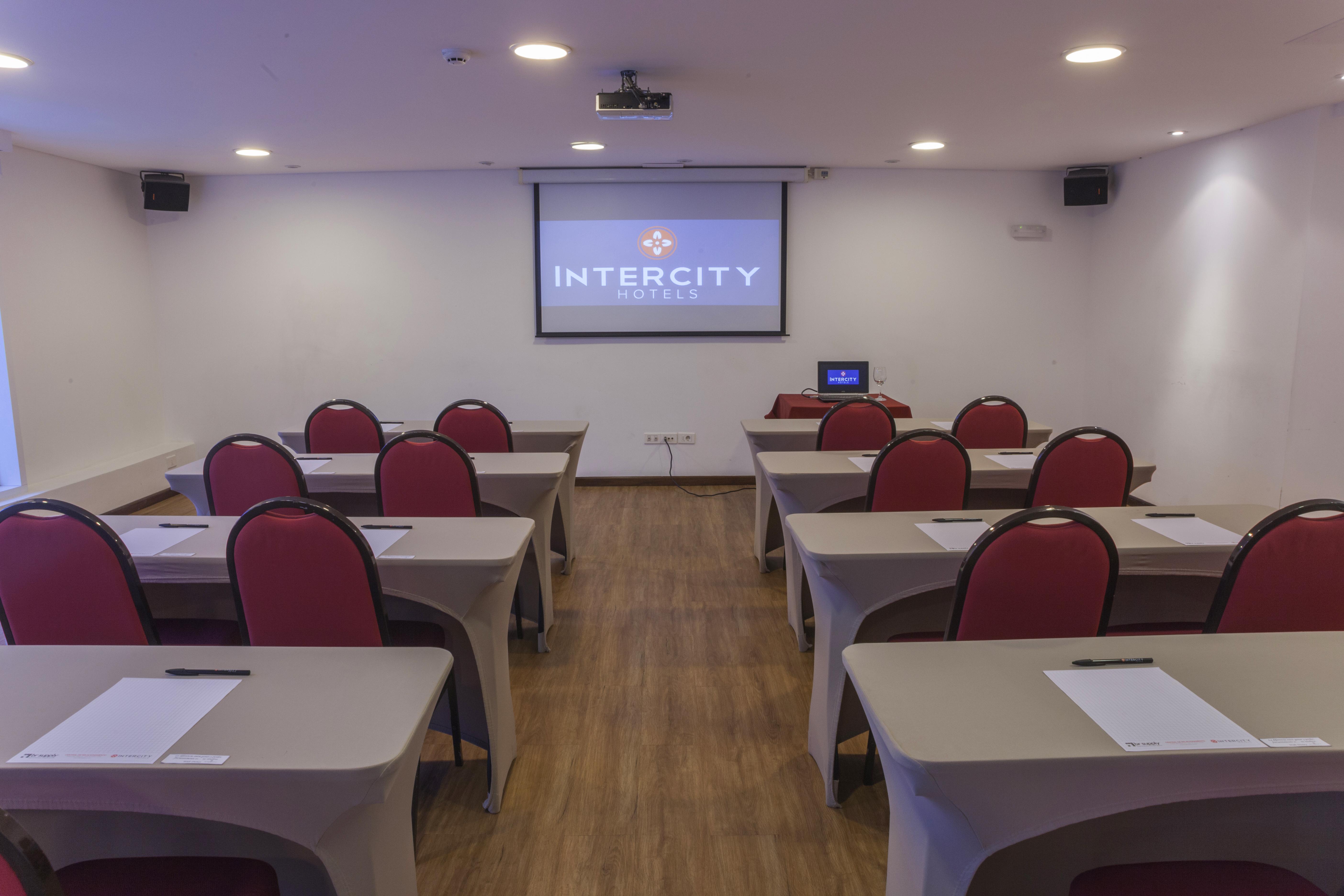 Hotel Intercity 4*