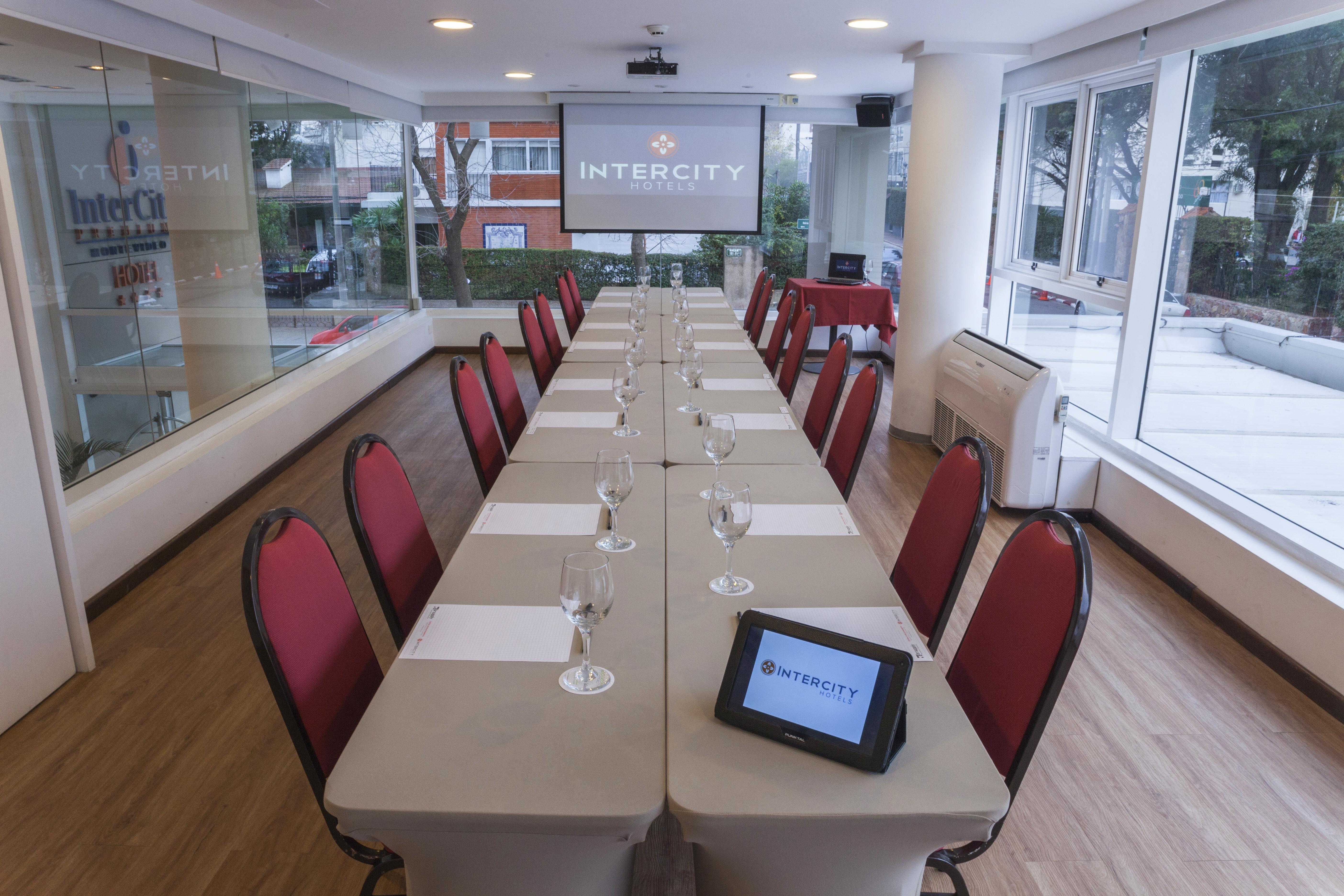 Hotel Intercity 4*