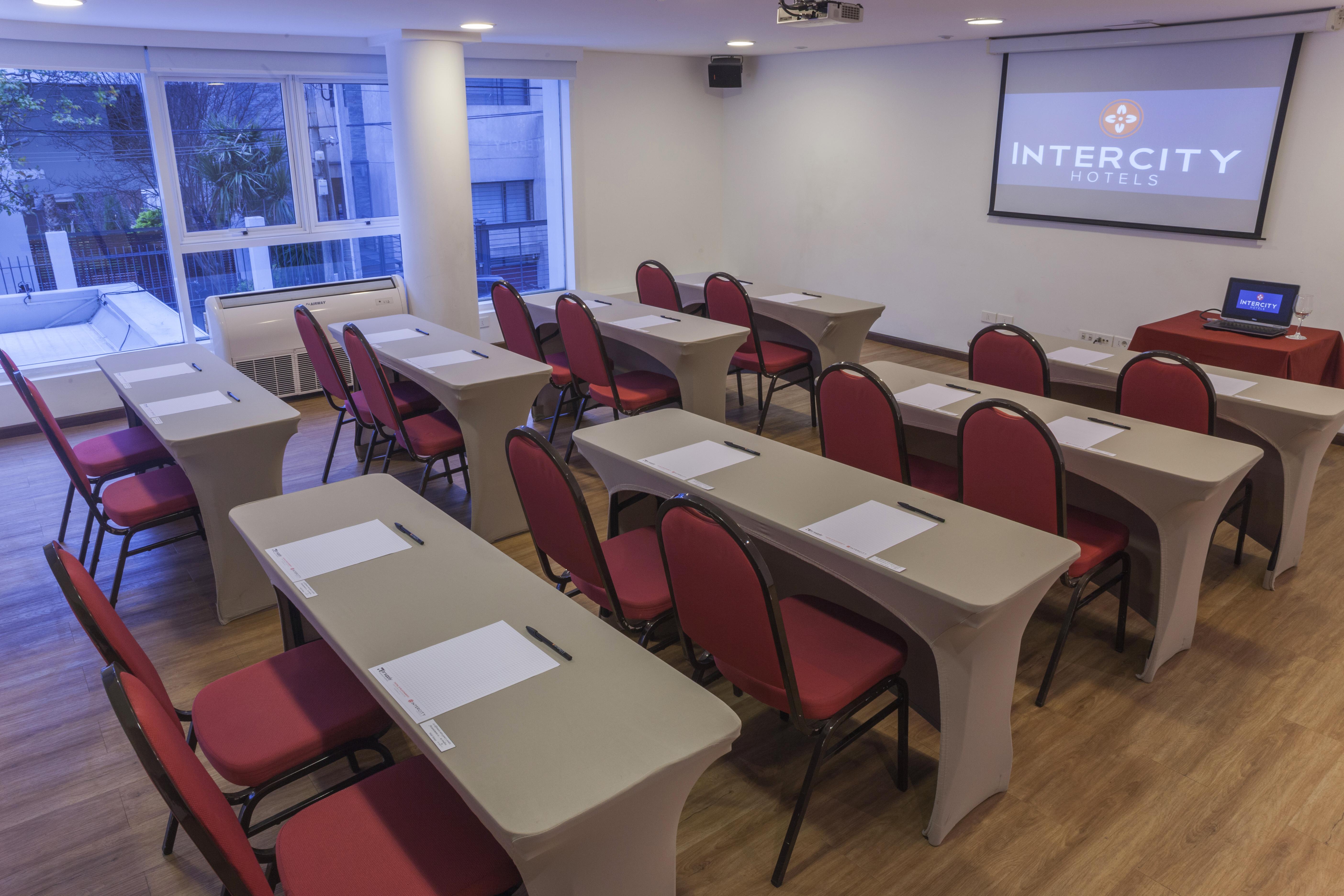 Intercity Hotel