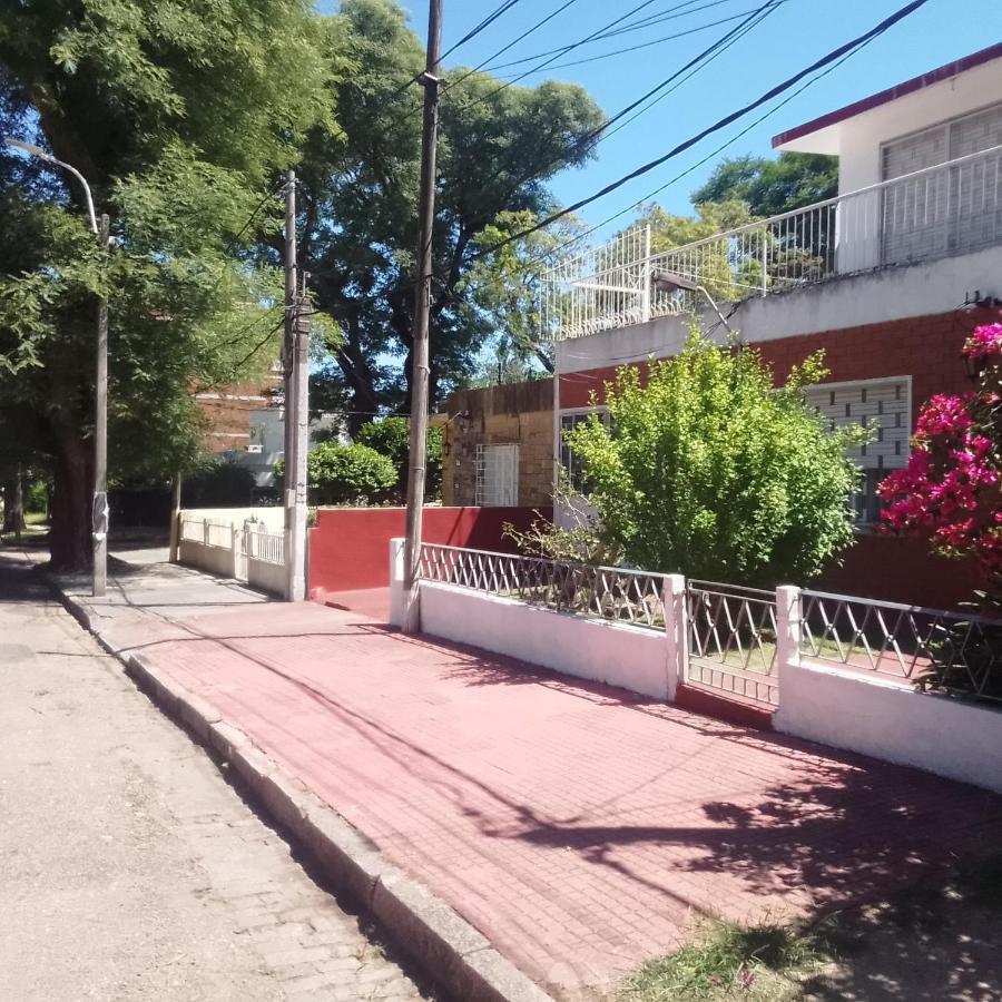 Homestay Puerto Del Buceo, En Apartamento Compartido *