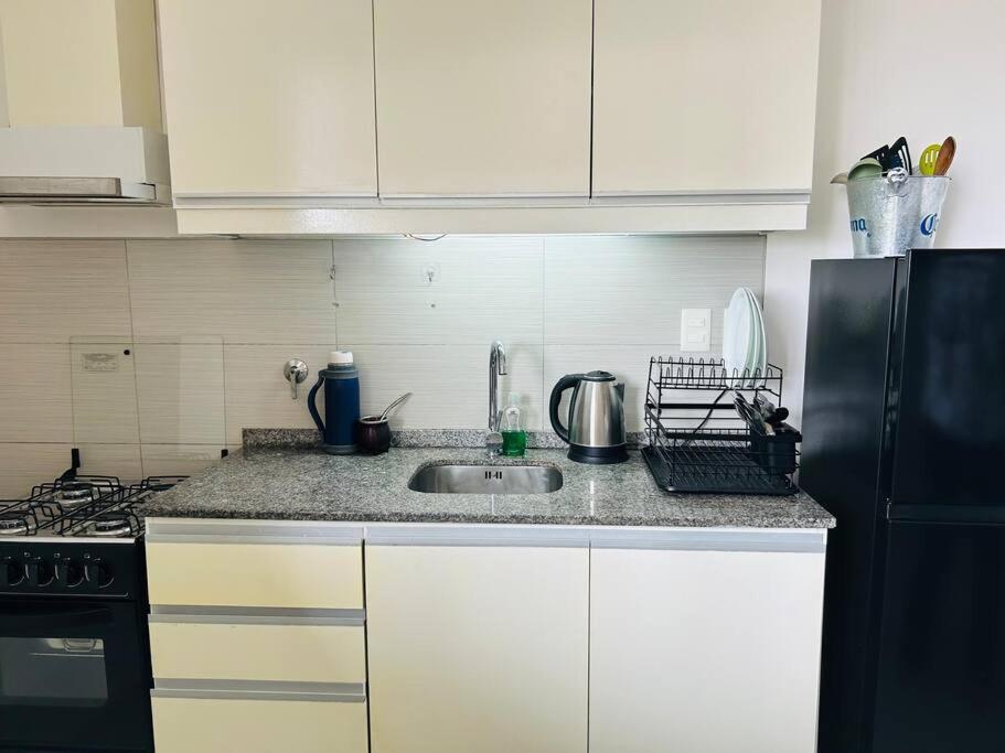 Centrico Apartamento Montevideu