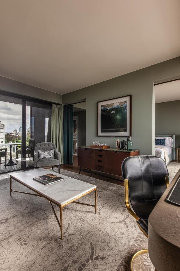 - Leading Of The World 5* Montevideo