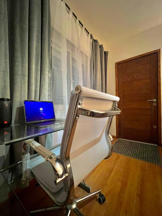 Habitacion En Carrasco, Cerca Del Aeropuerto Apartamento