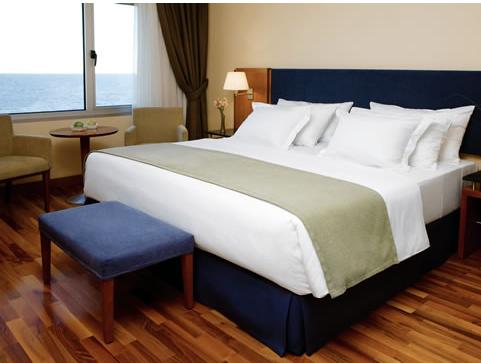 Hotel Nh Columbia 4*