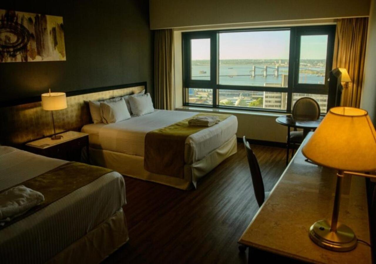 Hotel Radisson Victoria Plaza 5*