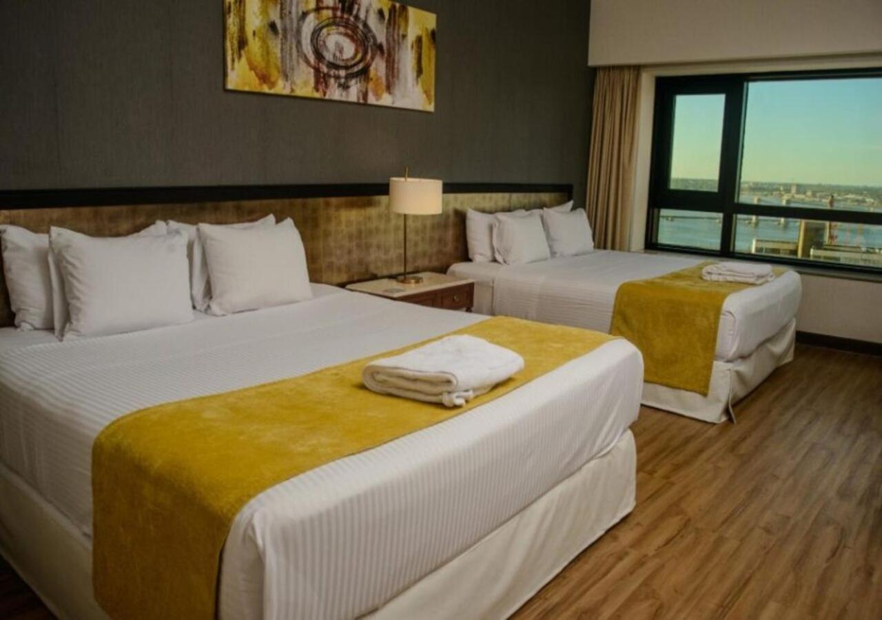Hotel Radisson Victoria Plaza