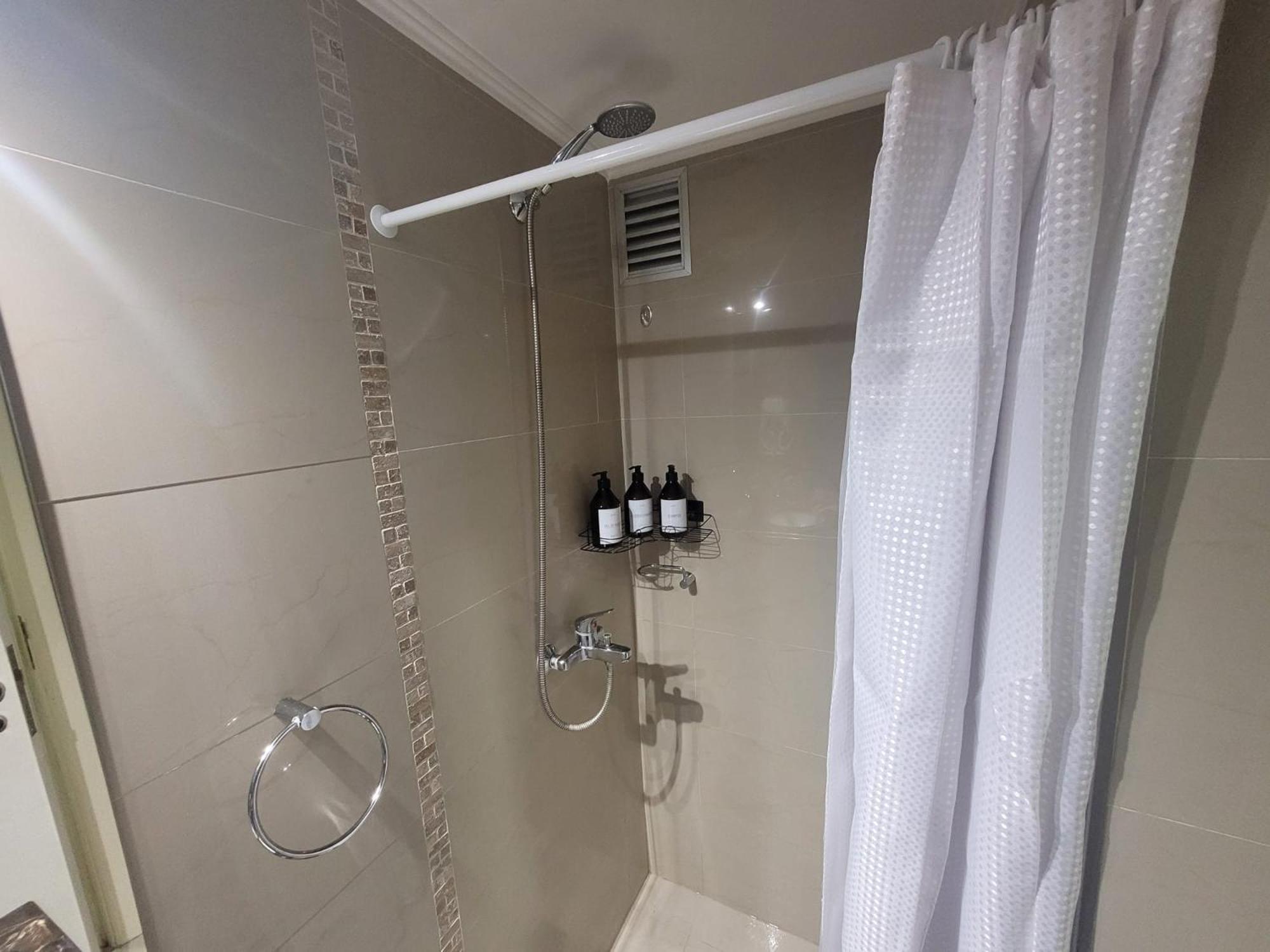 Punta Carretas, Garaje, Piscina, Gimnasio Apartamento *