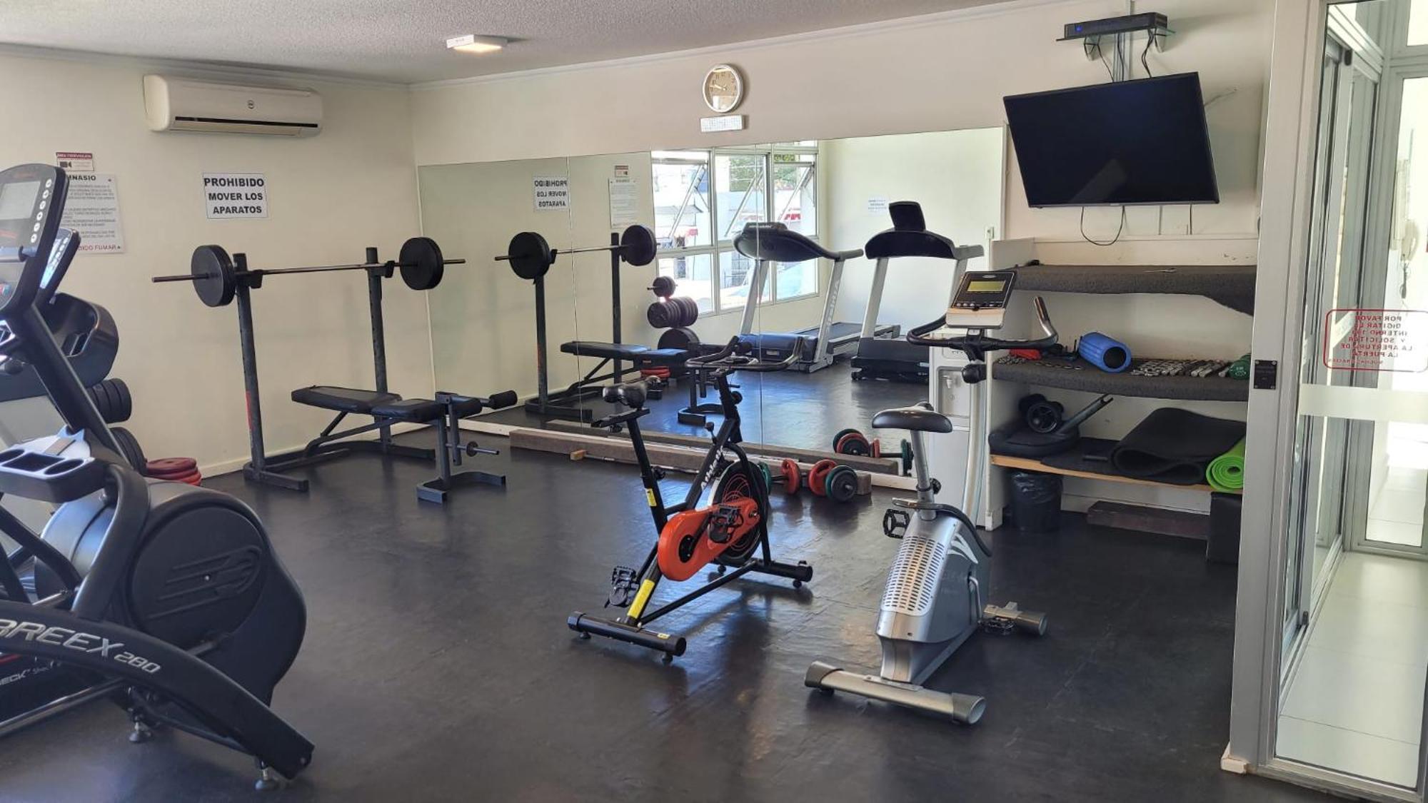 Punta Carretas, Garaje, Piscina, Gimnasio * Montevideo