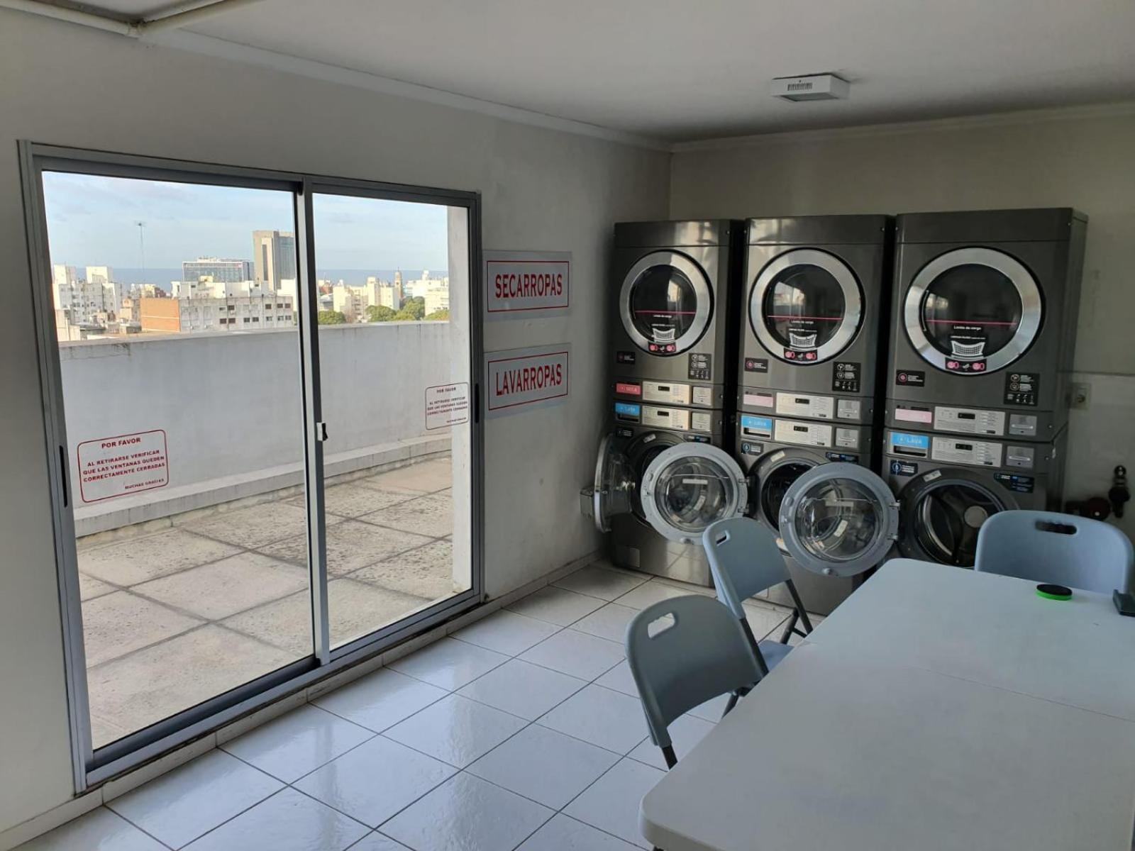 Punta Carretas, Garaje, Piscina, Gimnasio * Montevideo