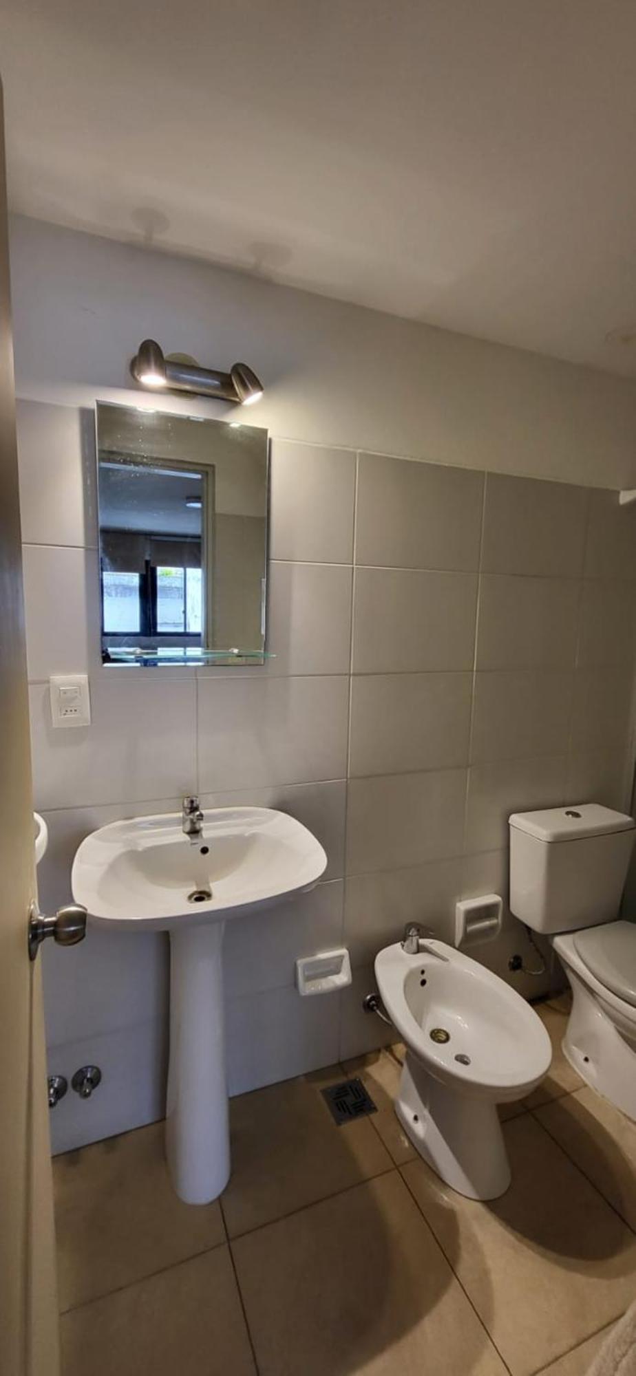 Amplio En Pocitos Apartamento Montevideo