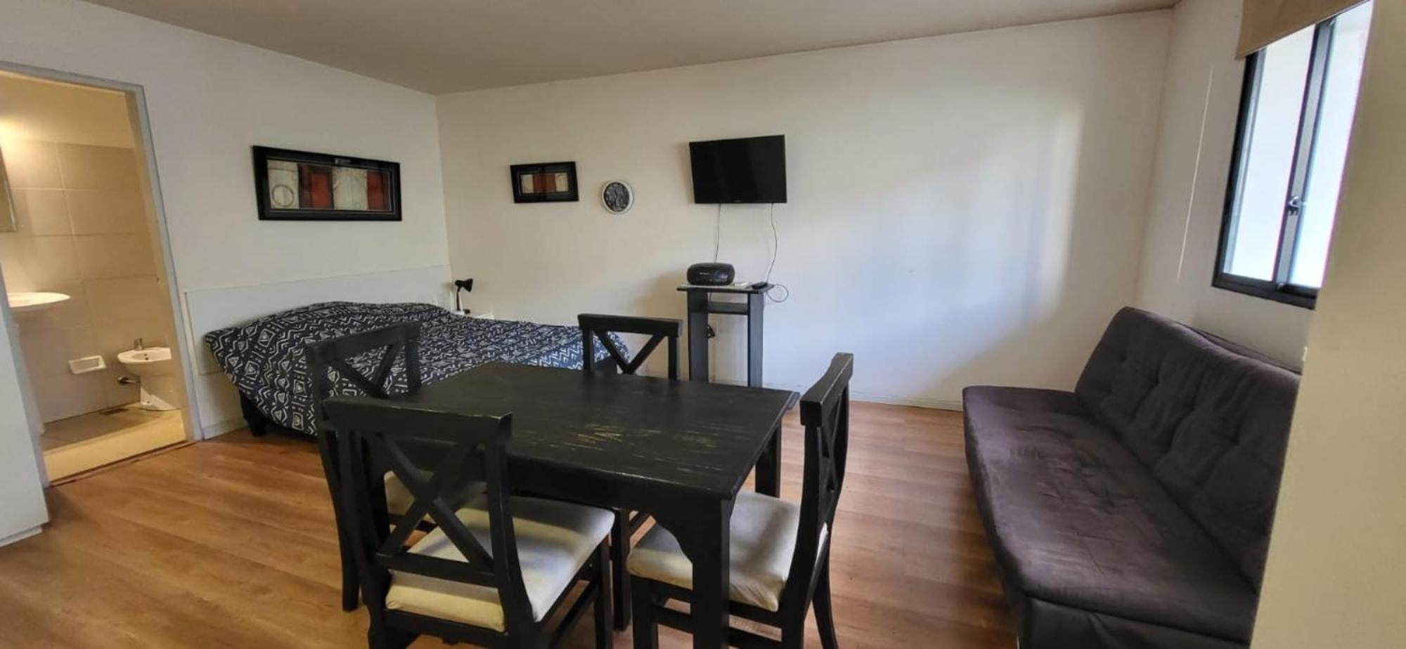 Amplio En Pocitos Apartamento