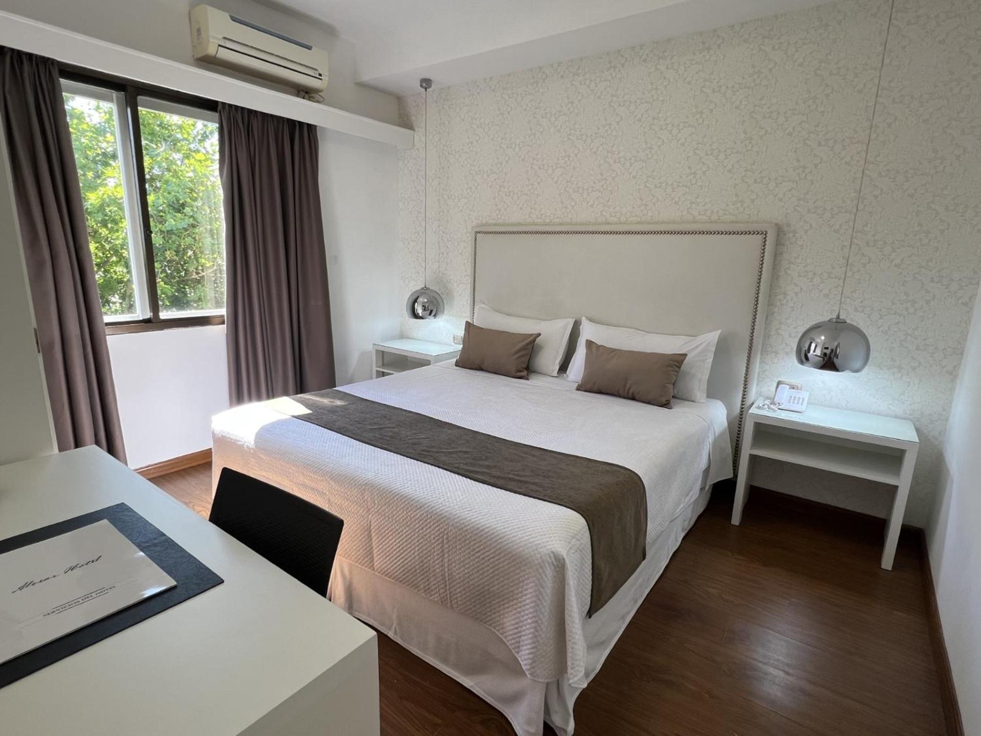 Alvear Hotel