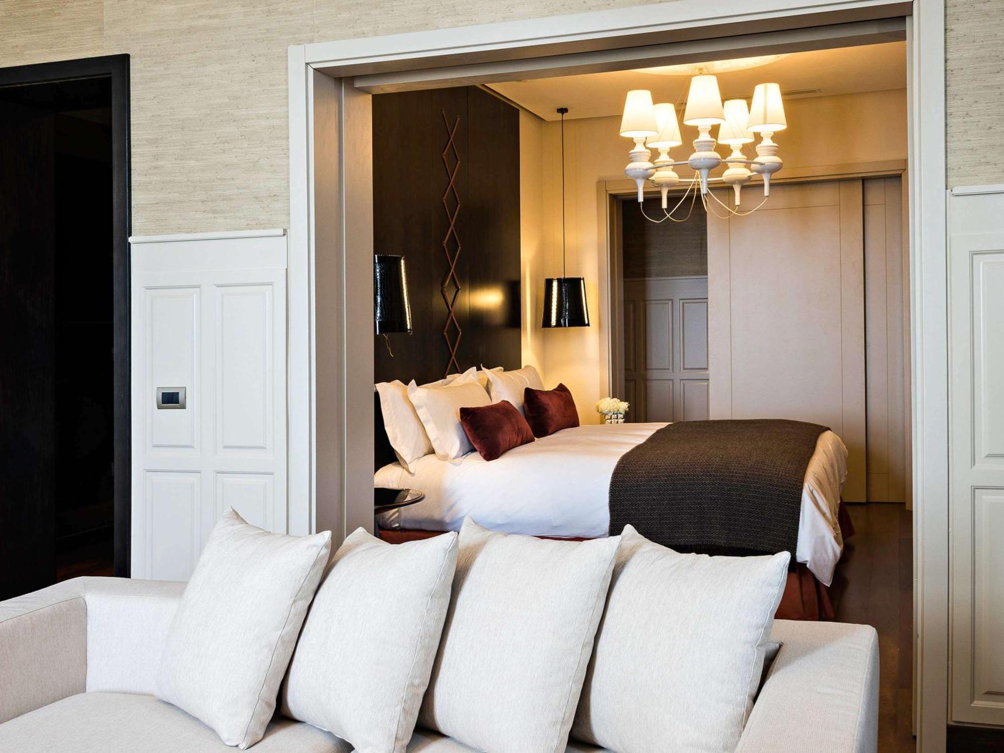 Sofitel Casino Carrasco&spa Hotel 5*
