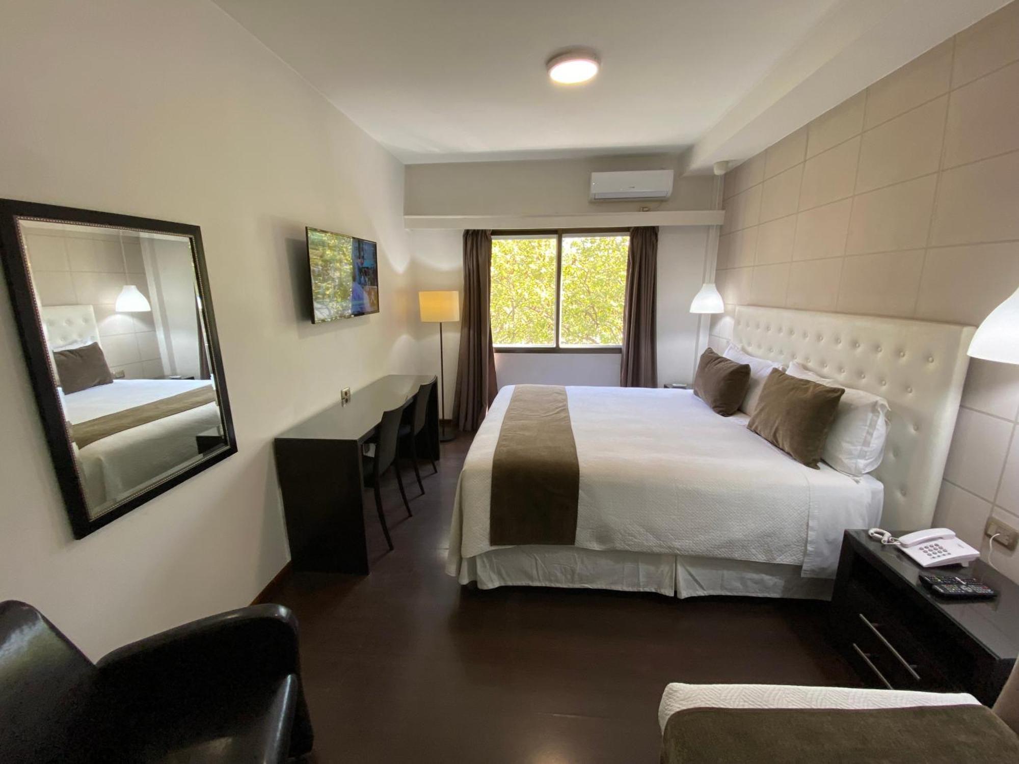 Alvear Hotel 3*