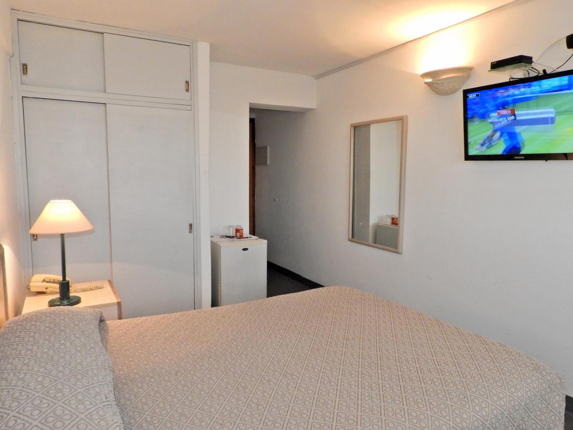Hotel Tres Cruces