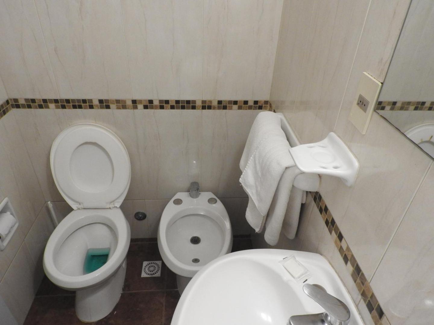 Hotel Ideal *
