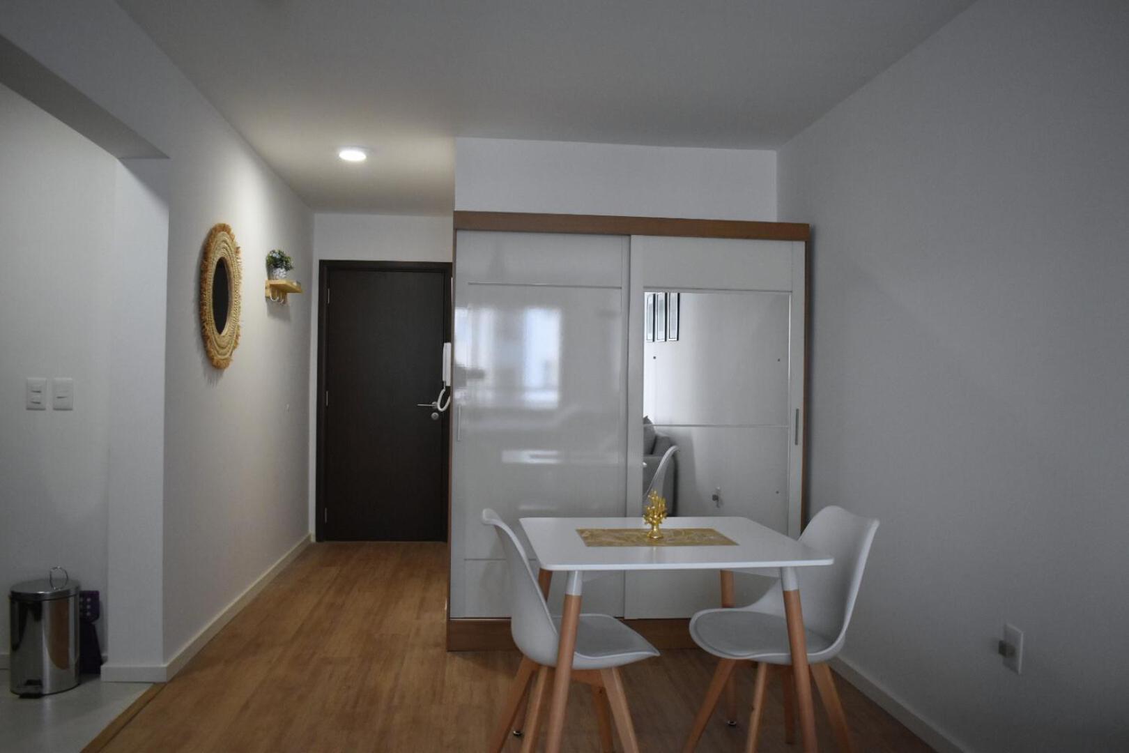 Hermoso Apartamento A 150 Metros De La Rambla *