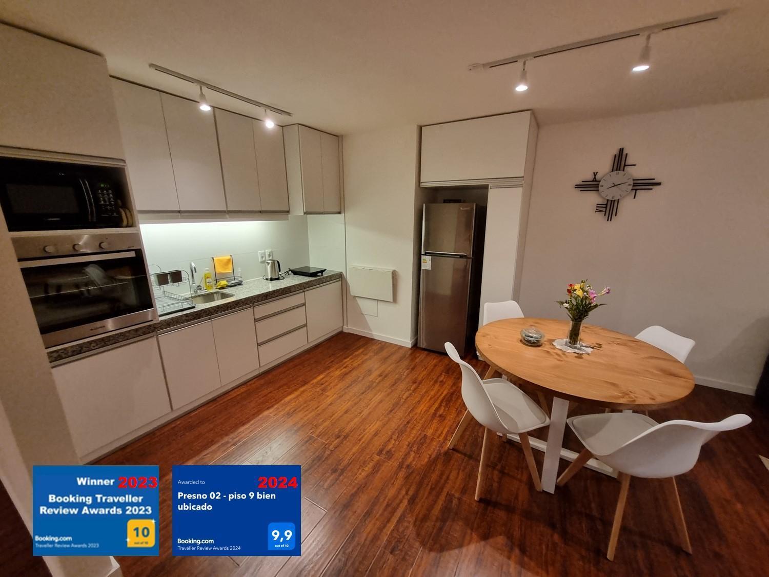 Apartamento Presno 01- Piso 9 Bien Ubicado Montevideu
