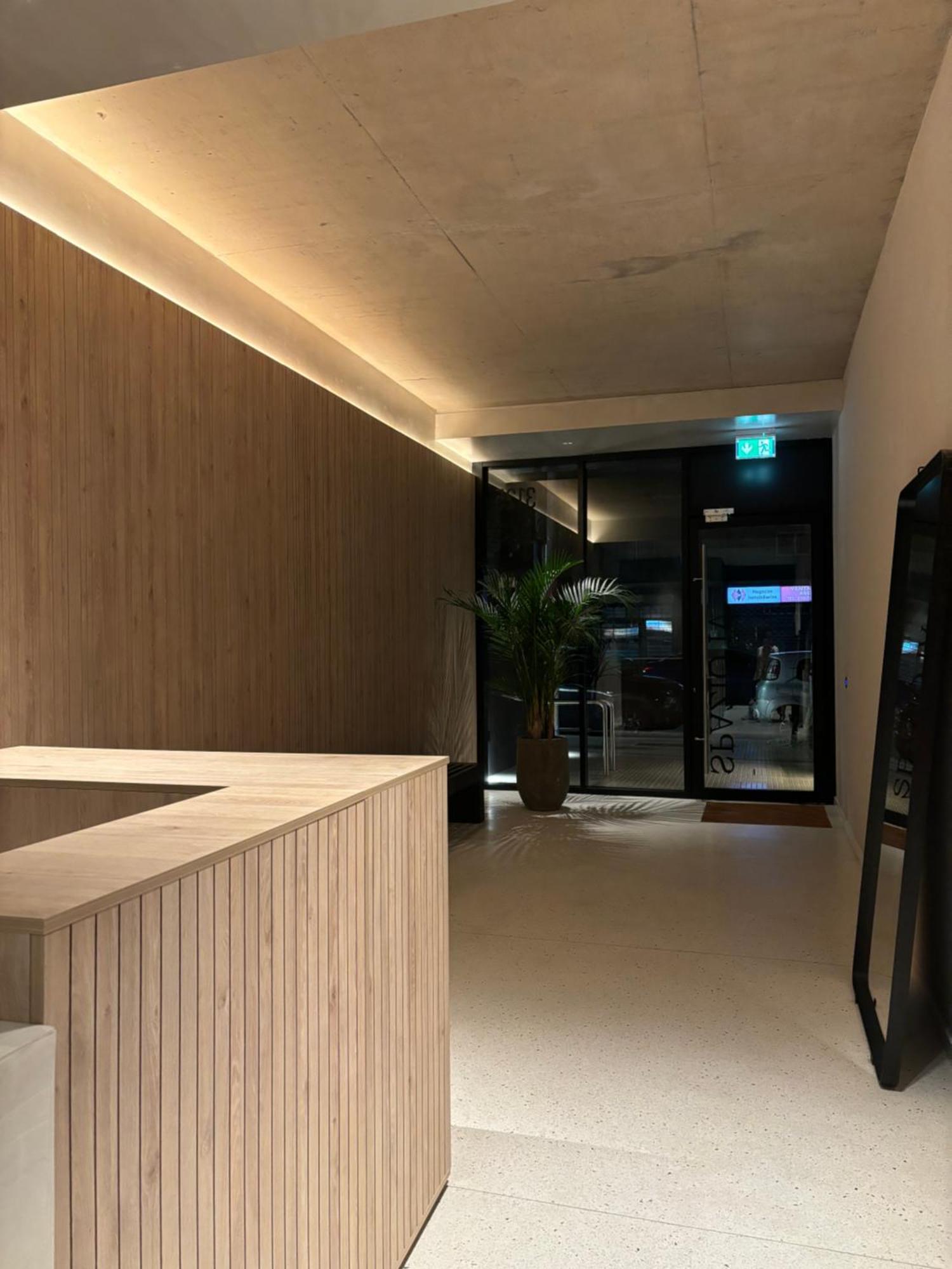 De Lujo En Pocitos - Rambla - Playa - Shopping - Wtc Apartamento *