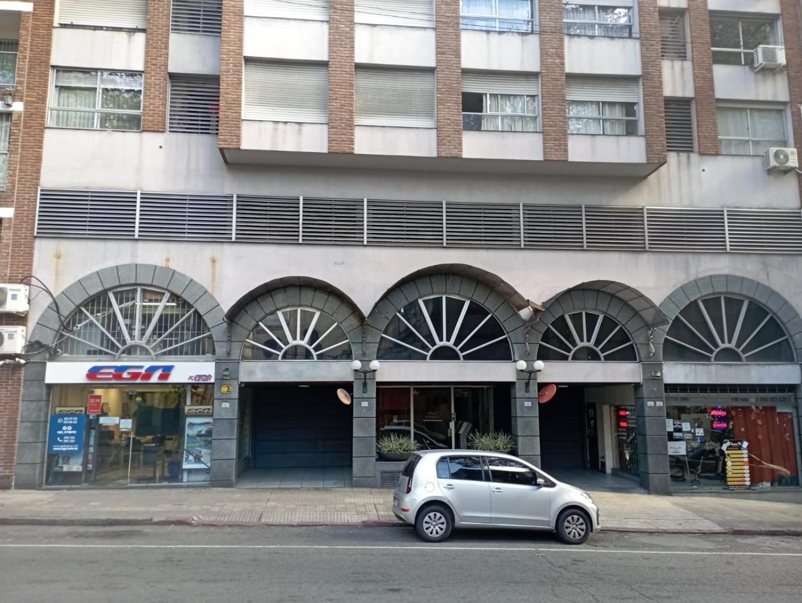 Apartamento Comodo Centrico Con Garaje