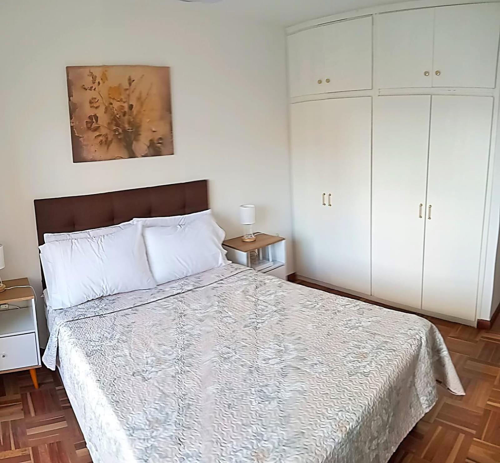 Comodo Centrico Con Garaje Montevideo