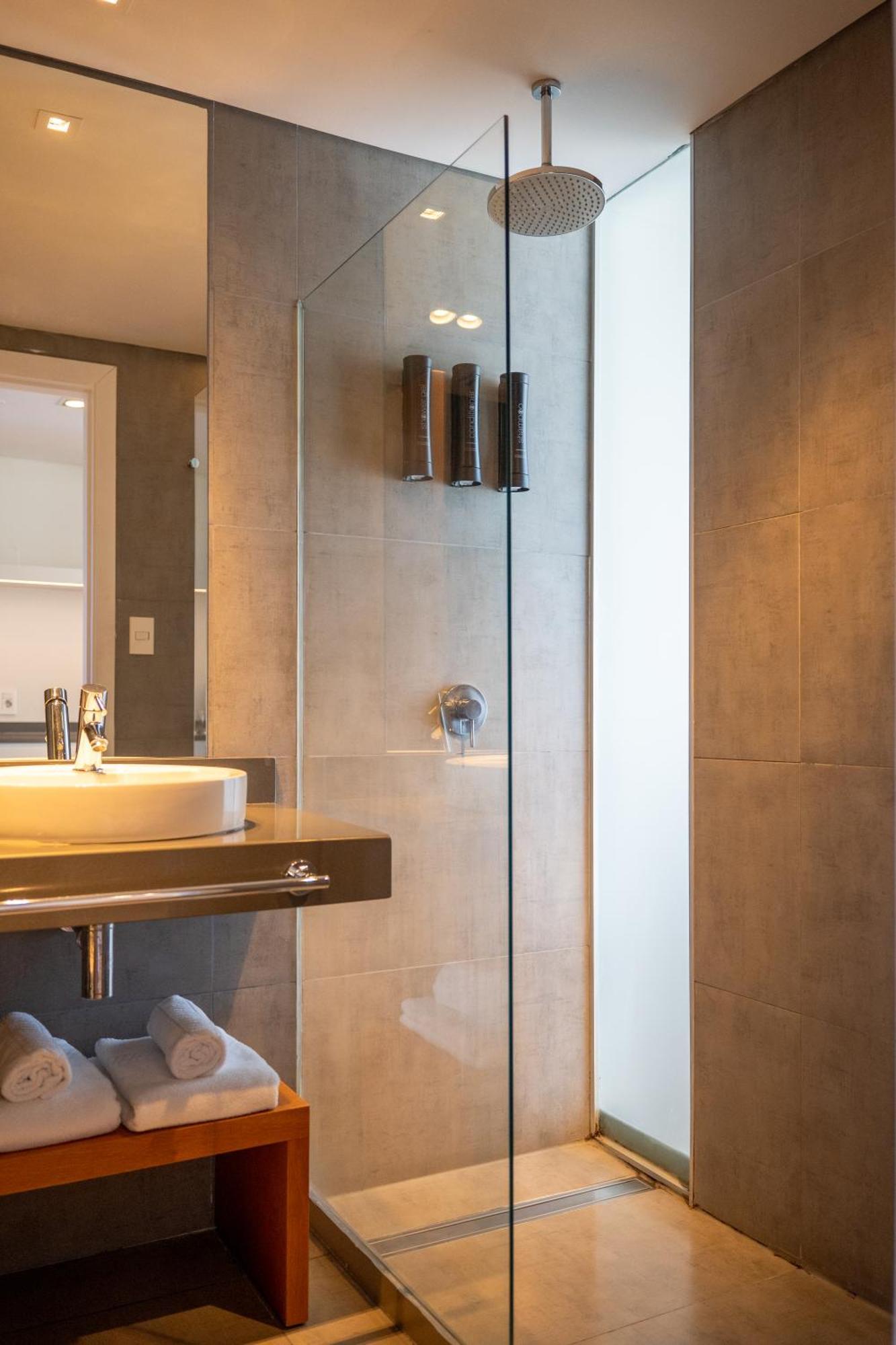 Hotel Own 4*