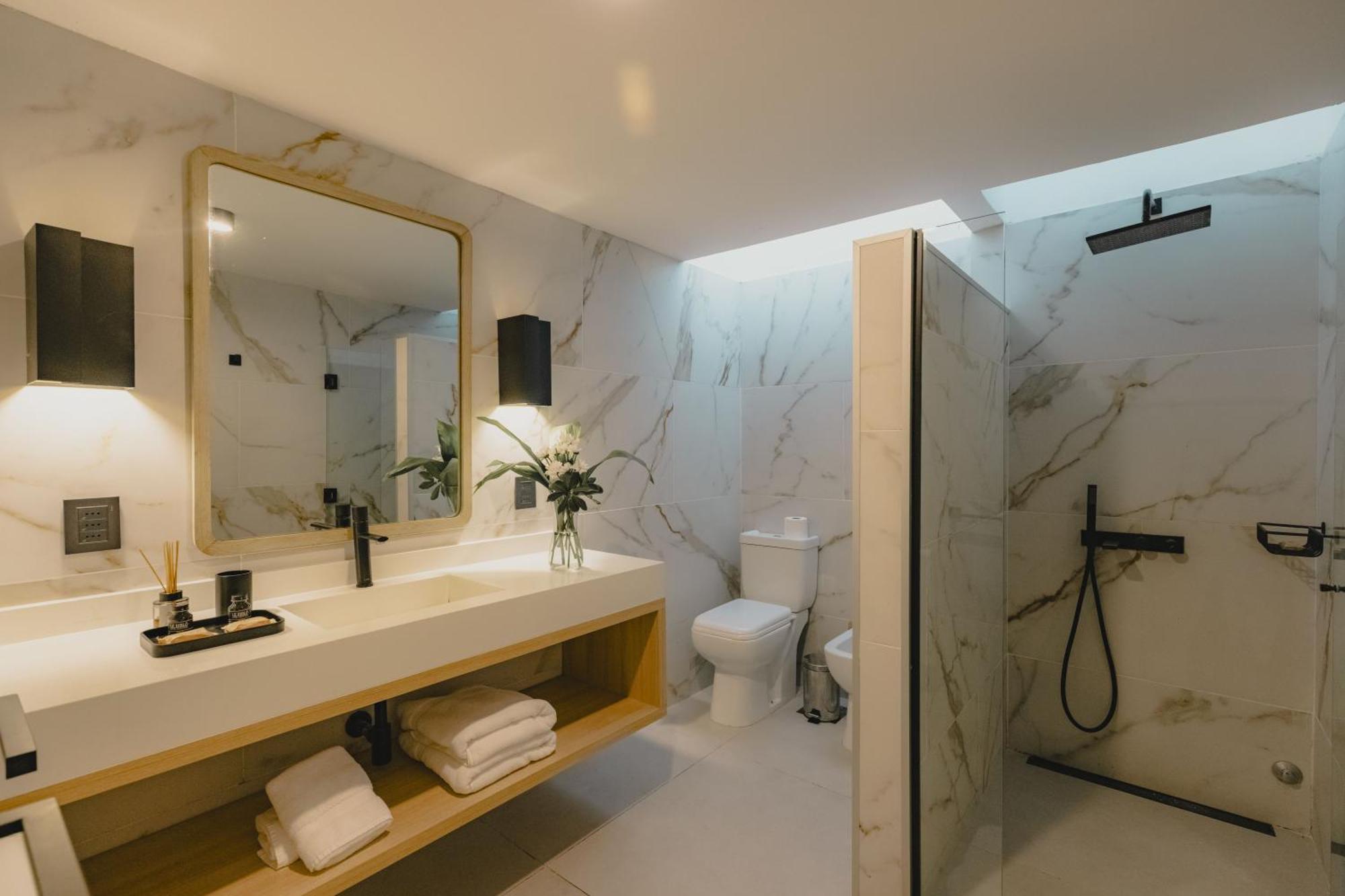 Le Biblo 5* Montevideu