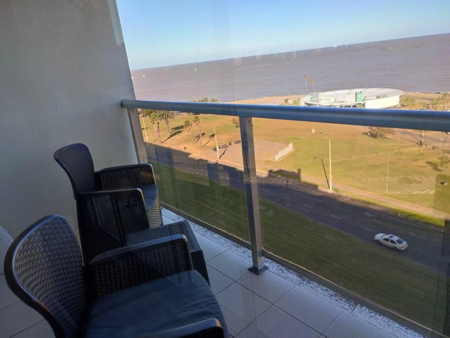 Apartamento Moderno Apto En Piso 9 Con Vista A Playa Pocitos!