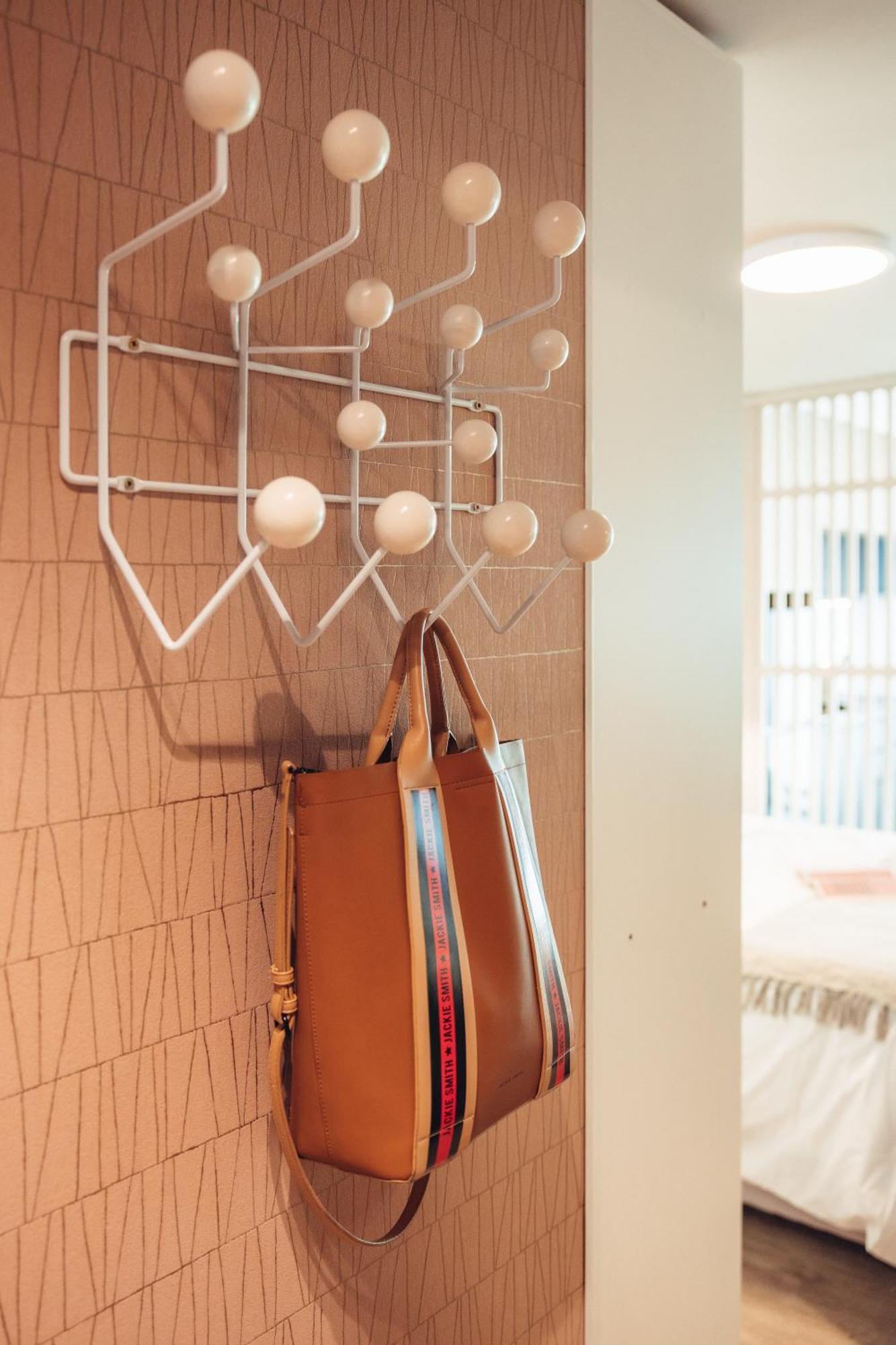 Apartamento Punta Carretas Moderno Y Con Vistas Despejadas