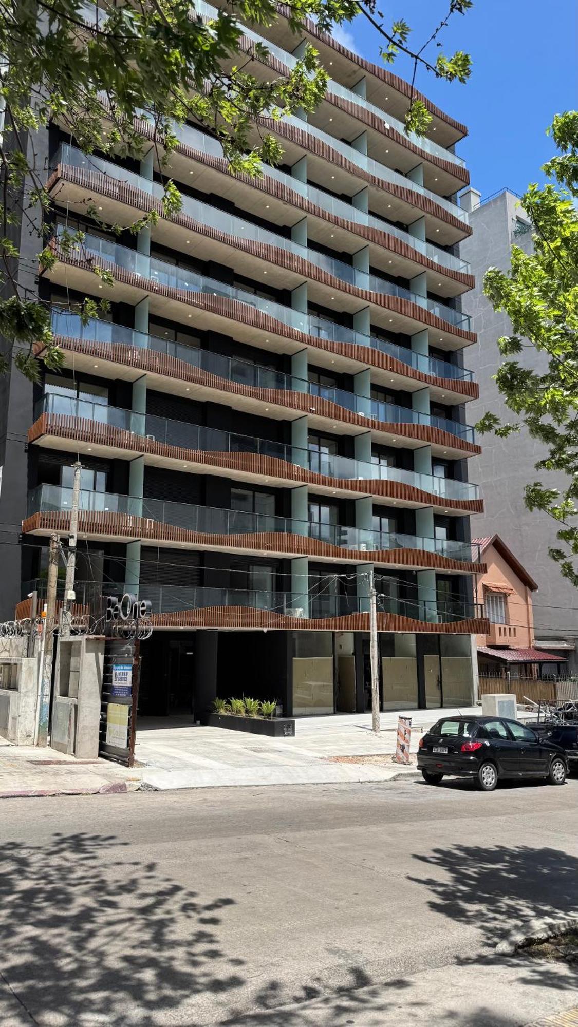 Fit 26 26 De Marzo 3330 * Montevideo
